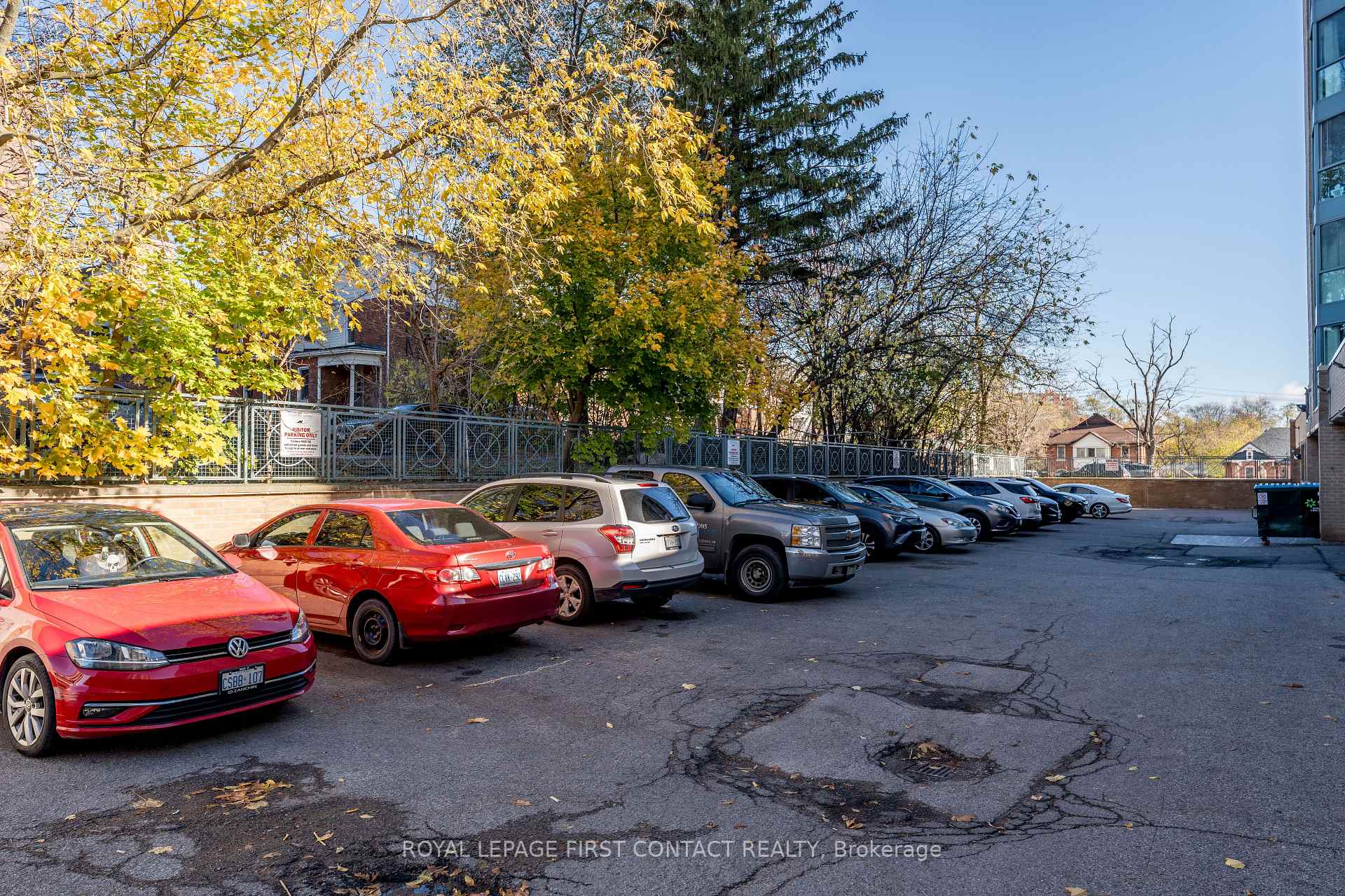 Photo 37 of Unit 711, 150 Dunlop Street E, Barrie, City Centre — HOMEH