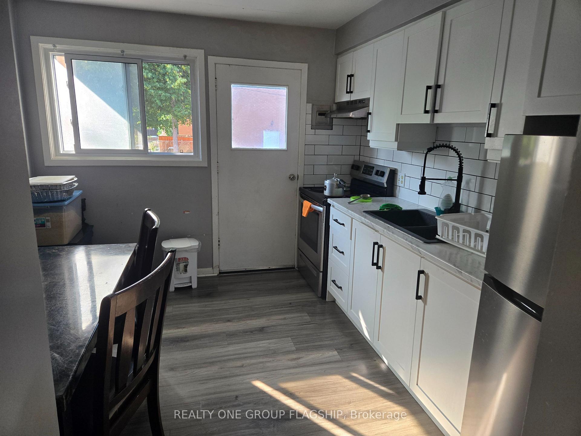 Photo 5 of Unit 3, 30 Drew Street, Guelph, Junction/Onward Willow — HOMEH