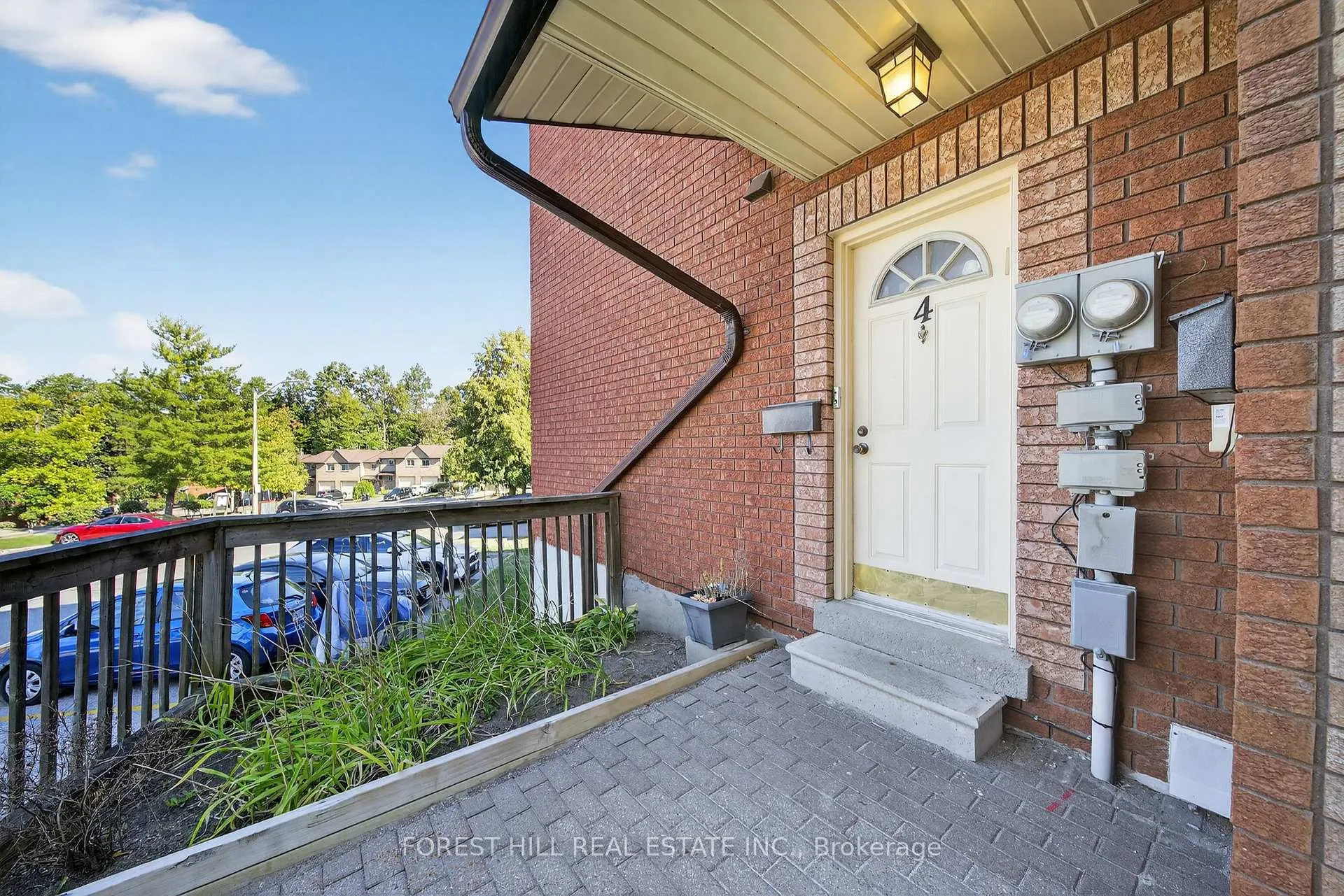 Photo 2 of Unit 4, 22 Meadow Lane, Barrie, Ardagh — HOMEH