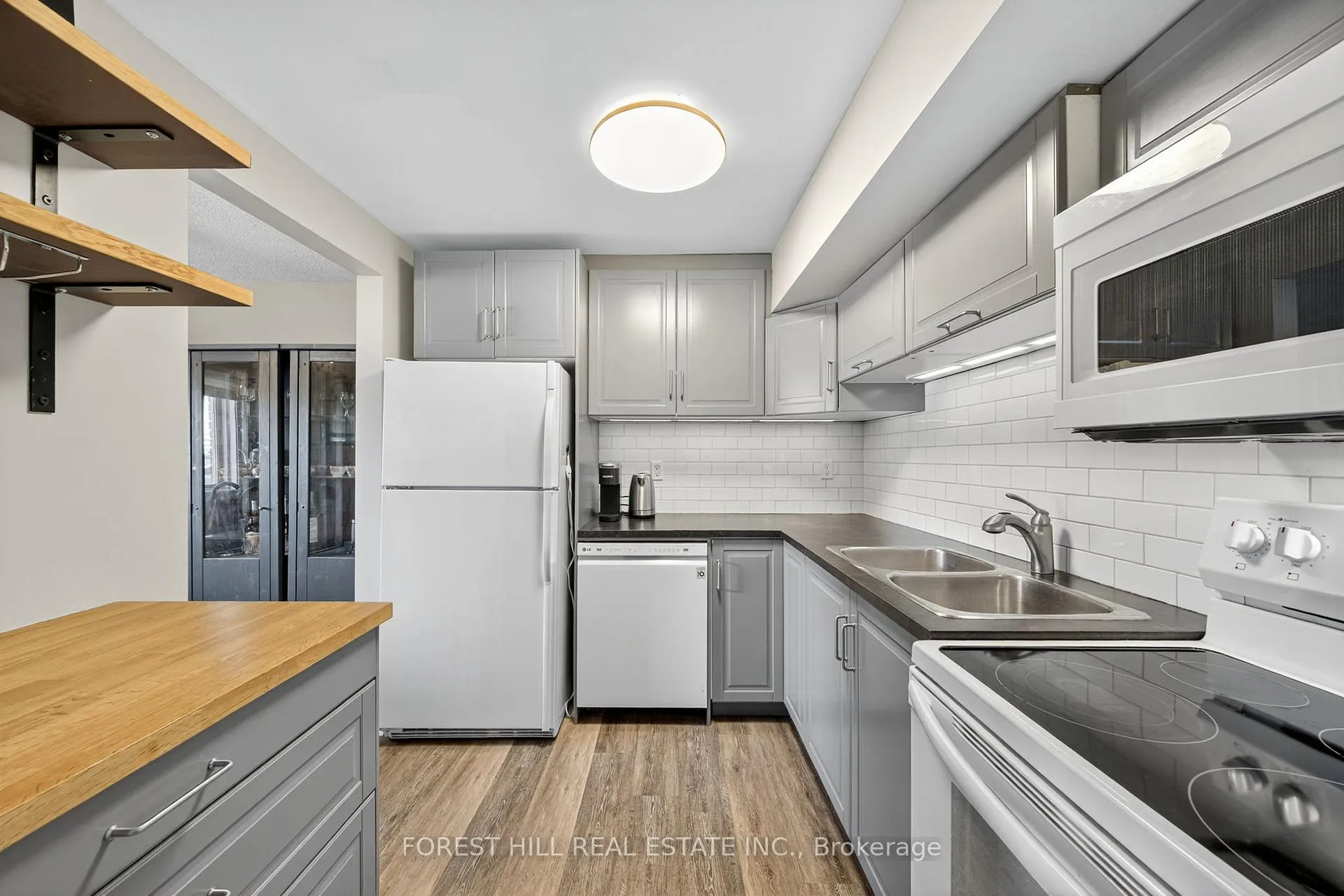 Photo 13 of Unit 4, 22 Meadow Lane, Barrie, Ardagh — HOMEH