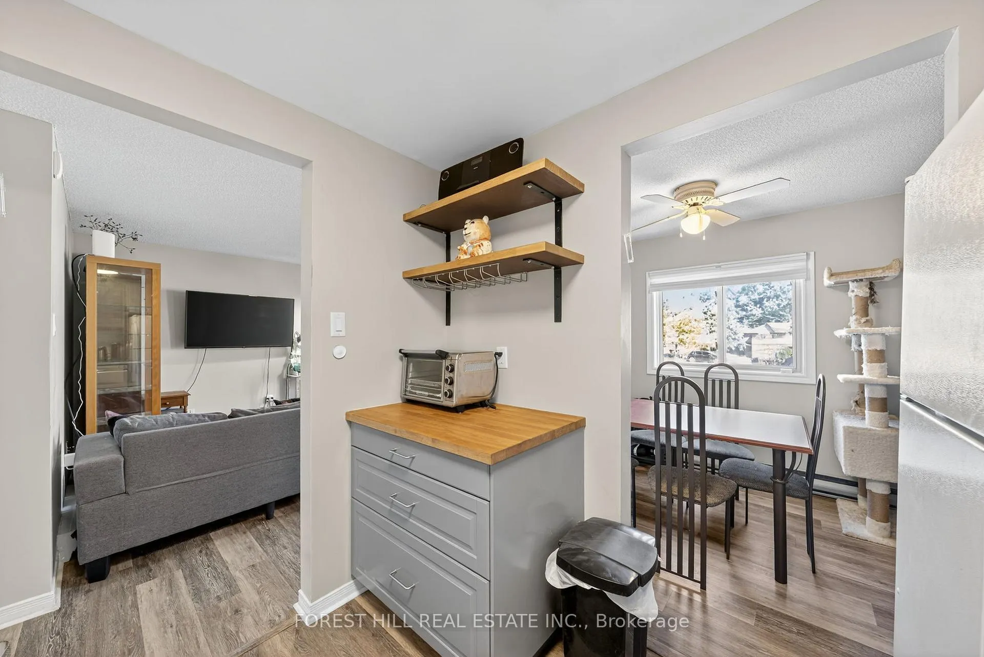 Photo 15 of Unit 4, 22 Meadow Lane, Barrie, Ardagh — HOMEH