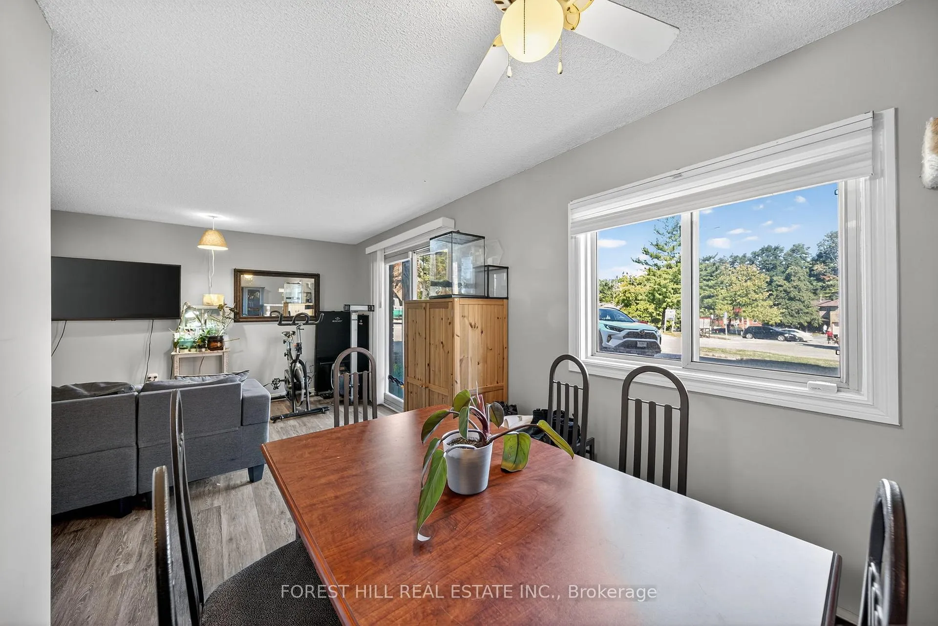 Photo 16 of Unit 4, 22 Meadow Lane, Barrie, Ardagh — HOMEH
