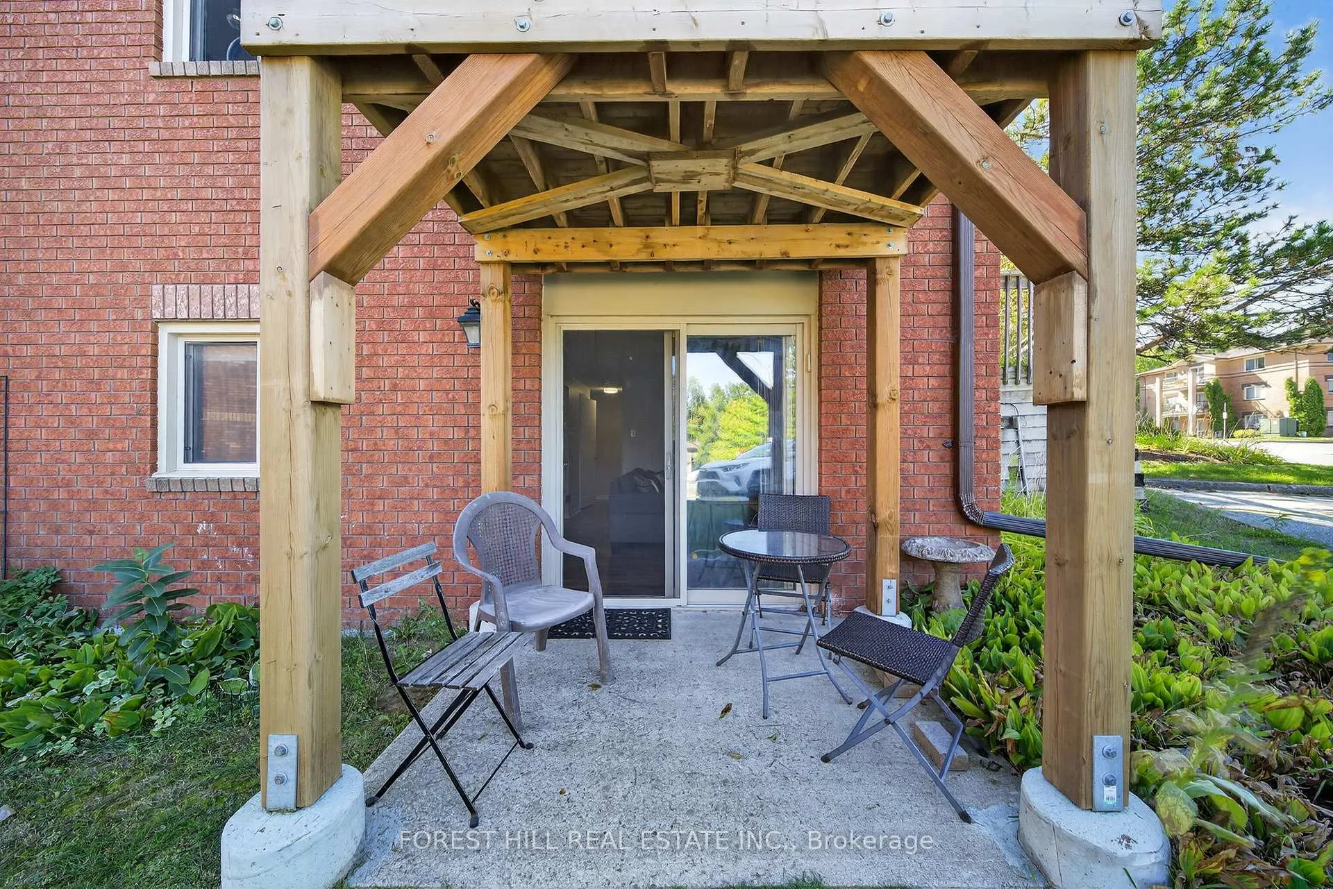 Photo 18 of Unit 4, 22 Meadow Lane, Barrie, Ardagh — HOMEH