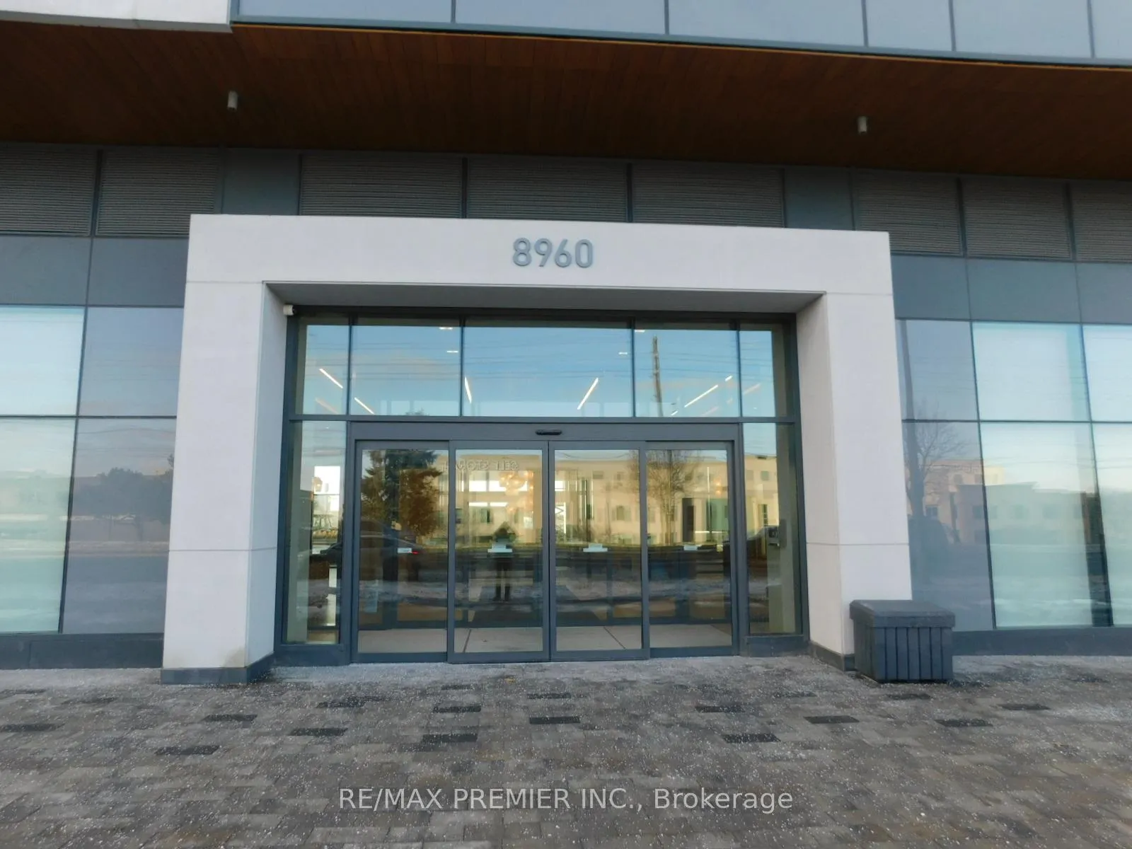 Photo 3 of Unit 2001, 8960 Jane Street, Vaughan, Vellore Village — HOMEH