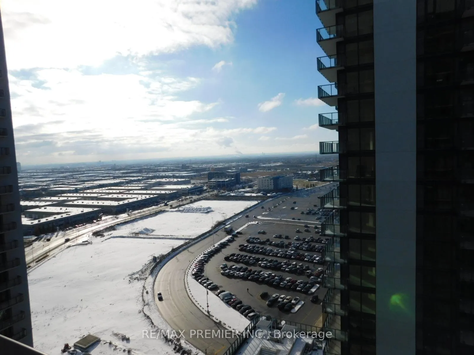 Photo 15 of Unit 2001, 8960 Jane Street, Vaughan, Vellore Village — HOMEH