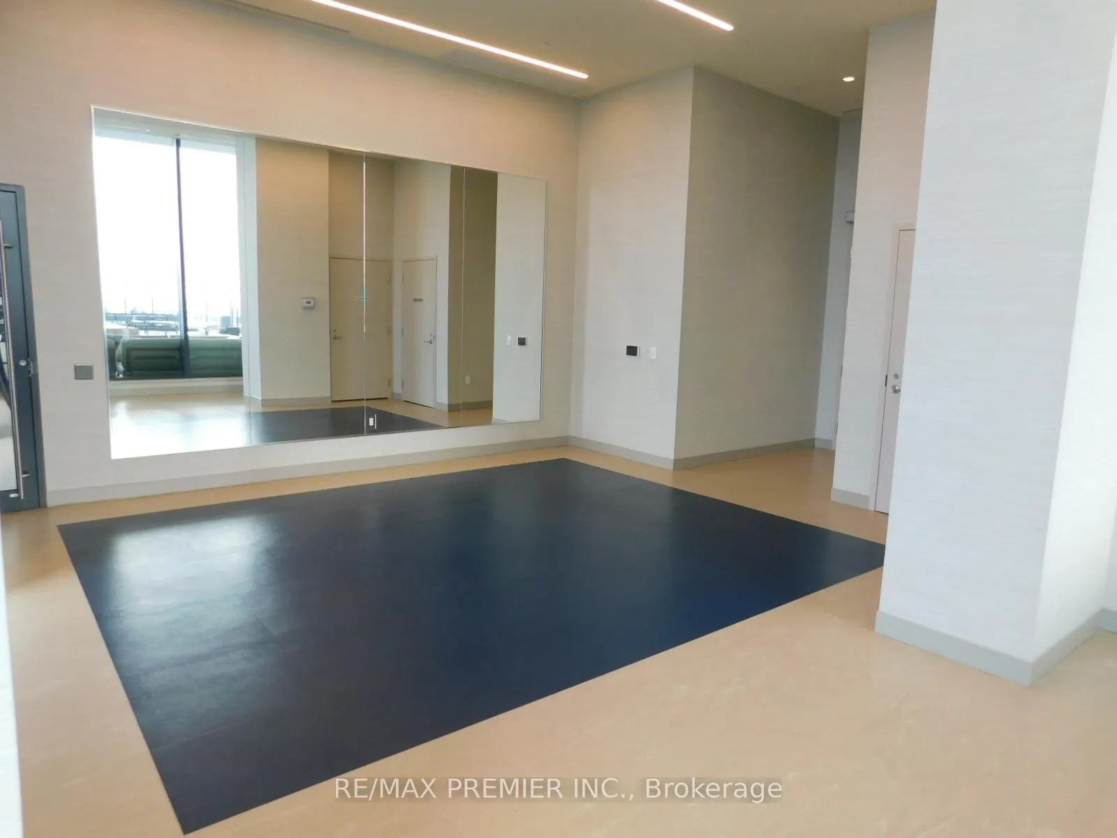 Photo 25 of Unit 2001, 8960 Jane Street, Vaughan, Vellore Village — HOMEH