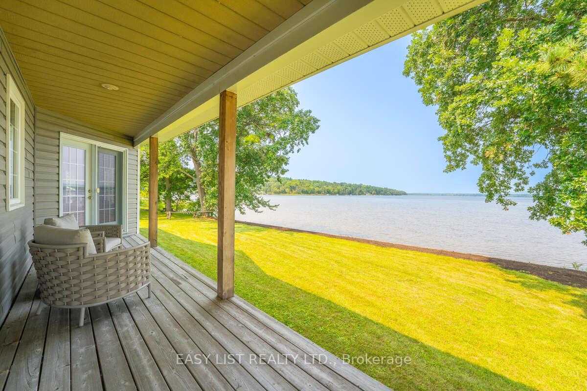 Photo 6 of 910 Bayview Drive, Ottawa, Constance Bay — HOMEH