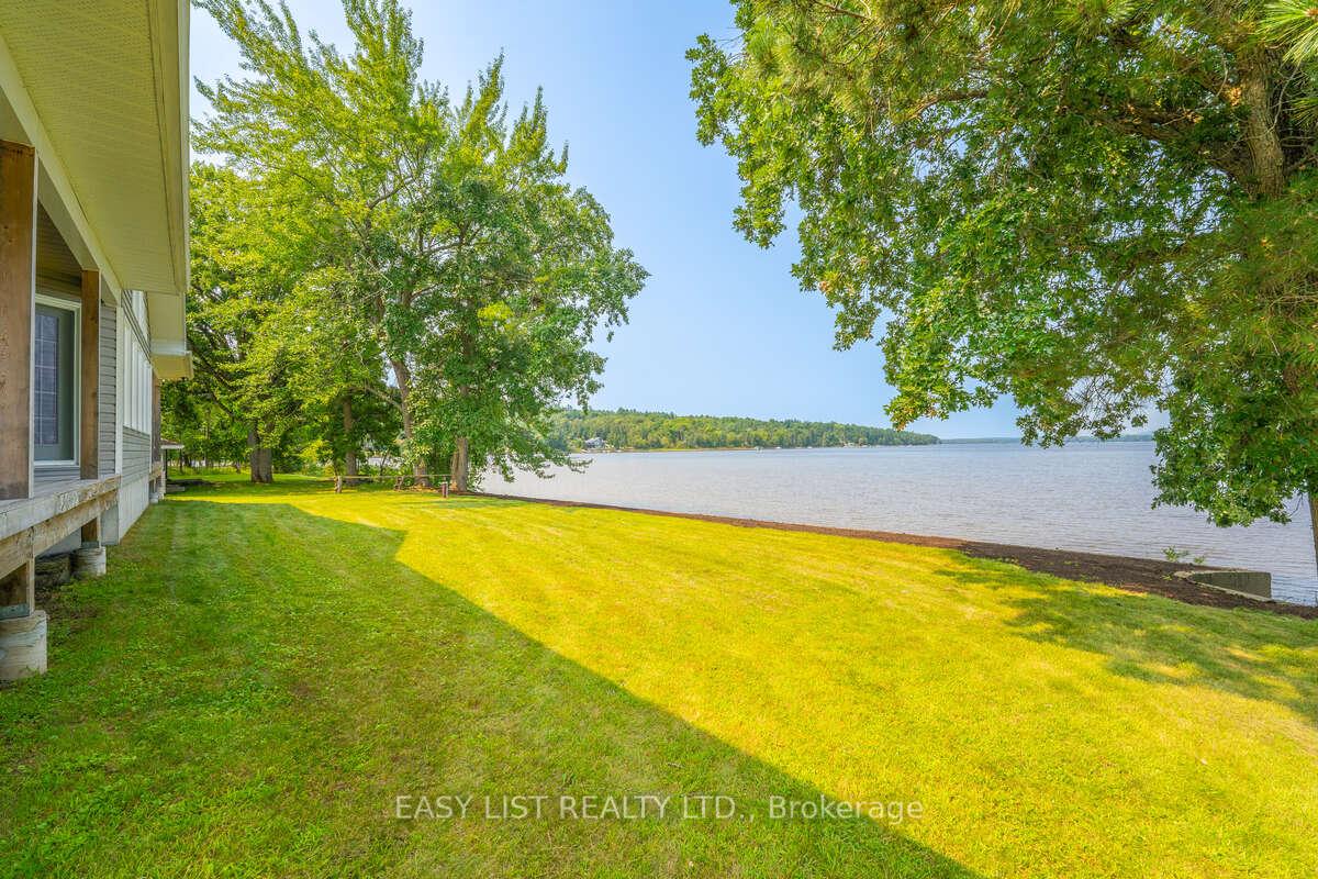 Photo 11 of 910 Bayview Drive, Ottawa, Constance Bay — HOMEH
