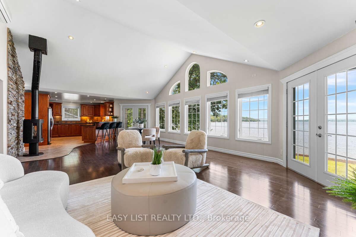 Photo 14 of 910 Bayview Drive, Ottawa, Constance Bay — HOMEH