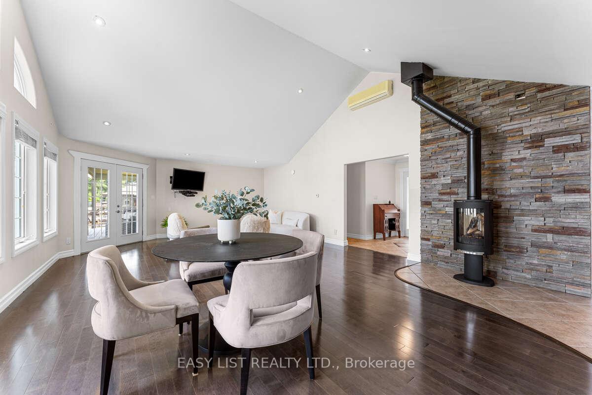Photo 16 of 910 Bayview Drive, Ottawa, Constance Bay — HOMEH
