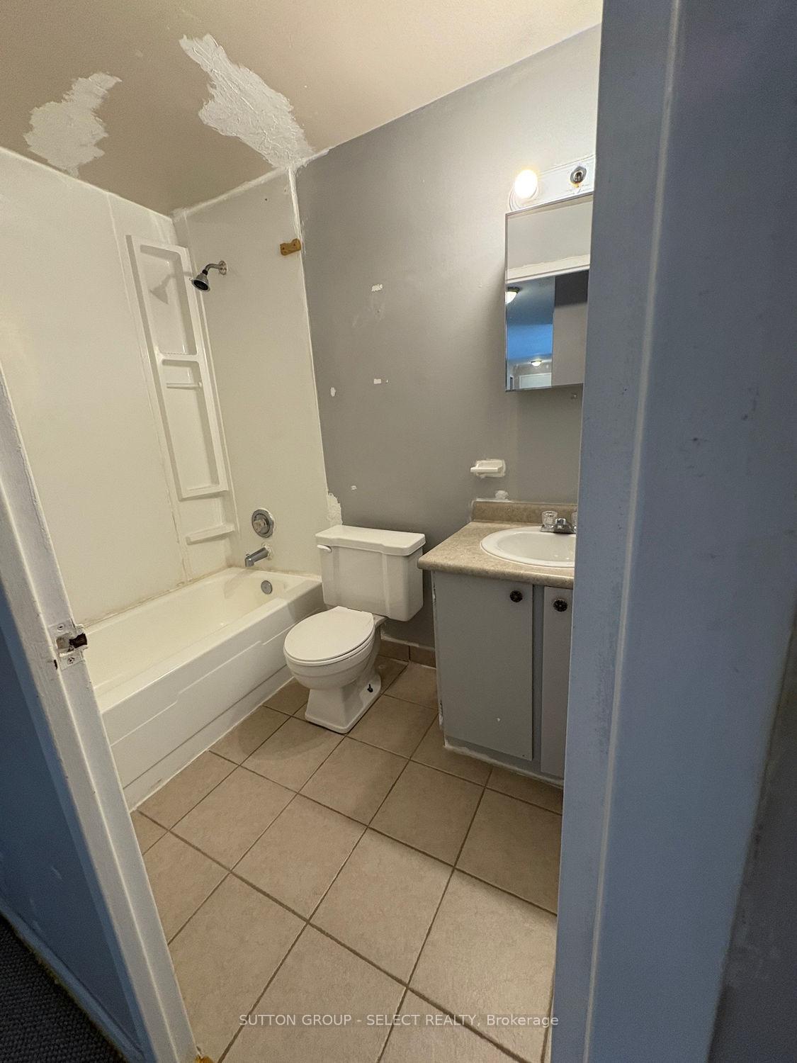Photo 14 of Unit 7, 75 Baldoon Road, Chatham-Kent, Chatham — HOMEH