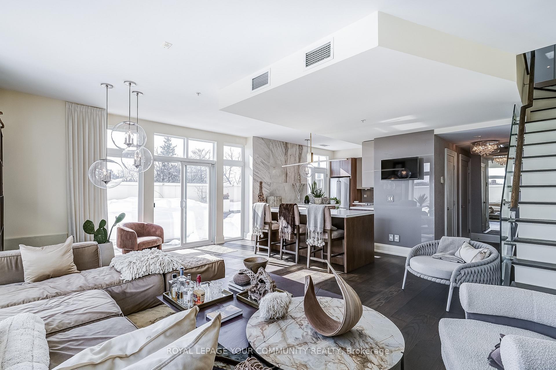 Photo 11 of Unit 402, 64 Wells Street, Aurora, Aurora Village — HOMEH