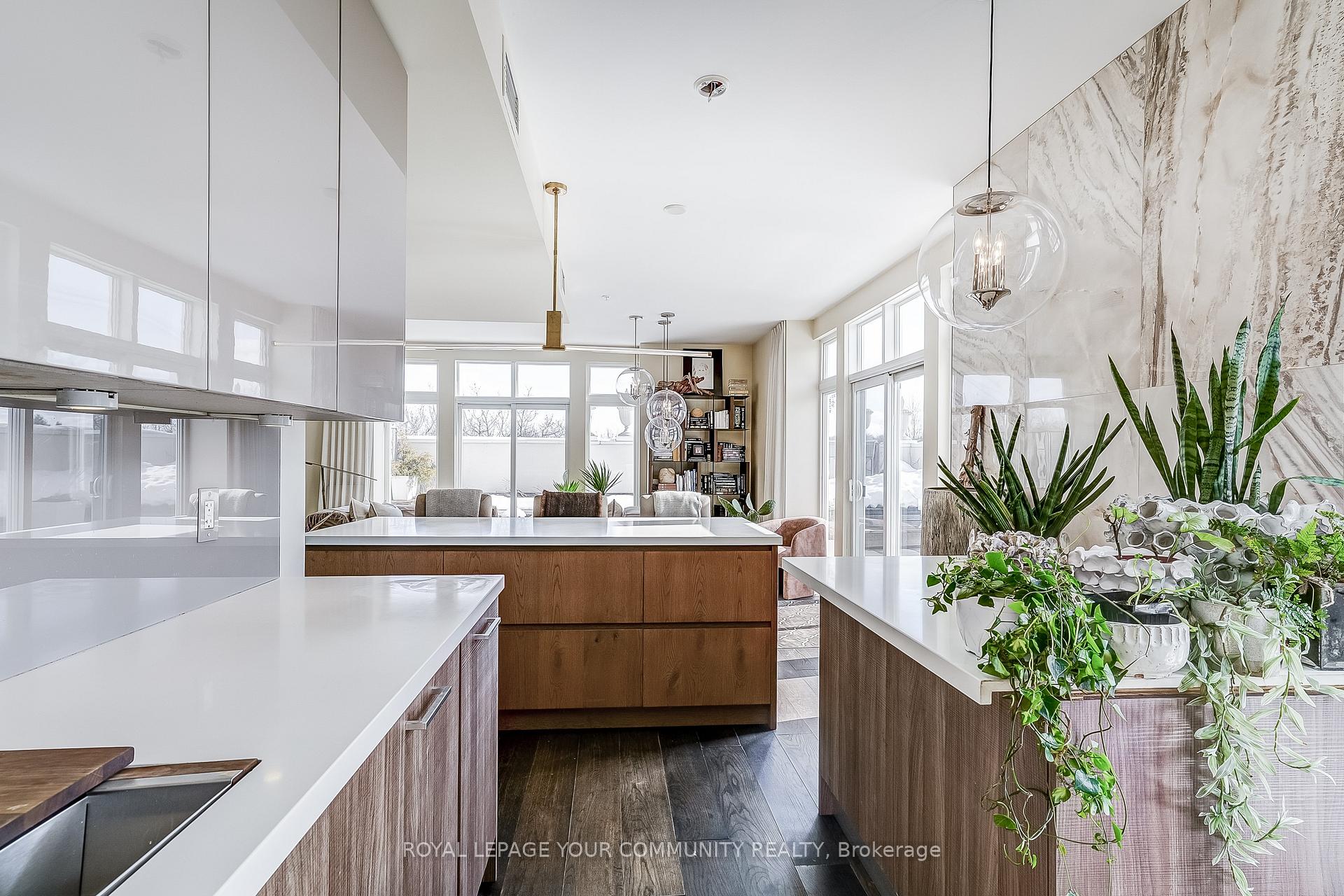 Photo 18 of Unit 402, 64 Wells Street, Aurora, Aurora Village — HOMEH