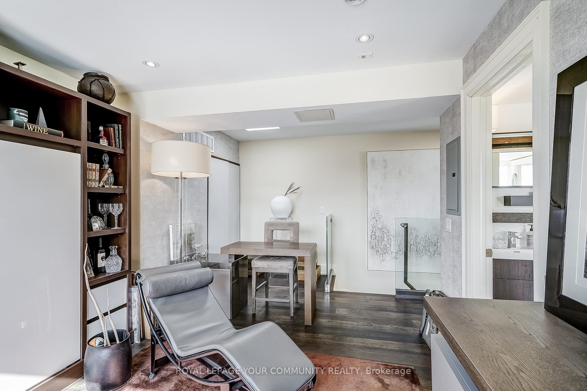 Photo 23 of Unit 402, 64 Wells Street, Aurora, Aurora Village — HOMEH