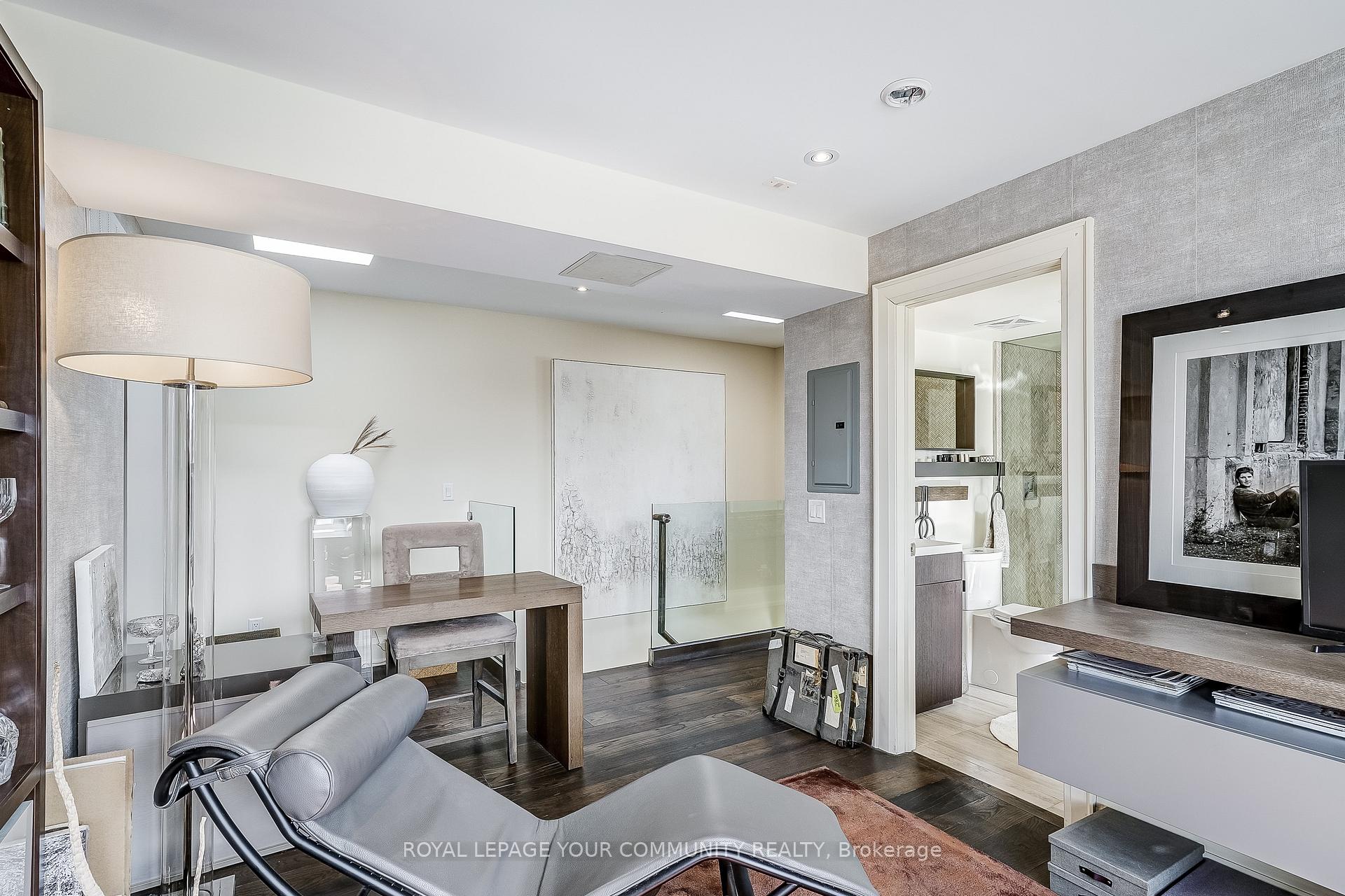 Photo 24 of Unit 402, 64 Wells Street, Aurora, Aurora Village — HOMEH