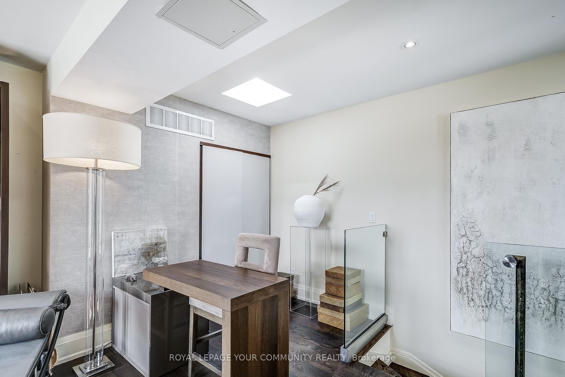 Photo 25 of Unit 402, 64 Wells Street, Aurora, Aurora Village — HOMEH