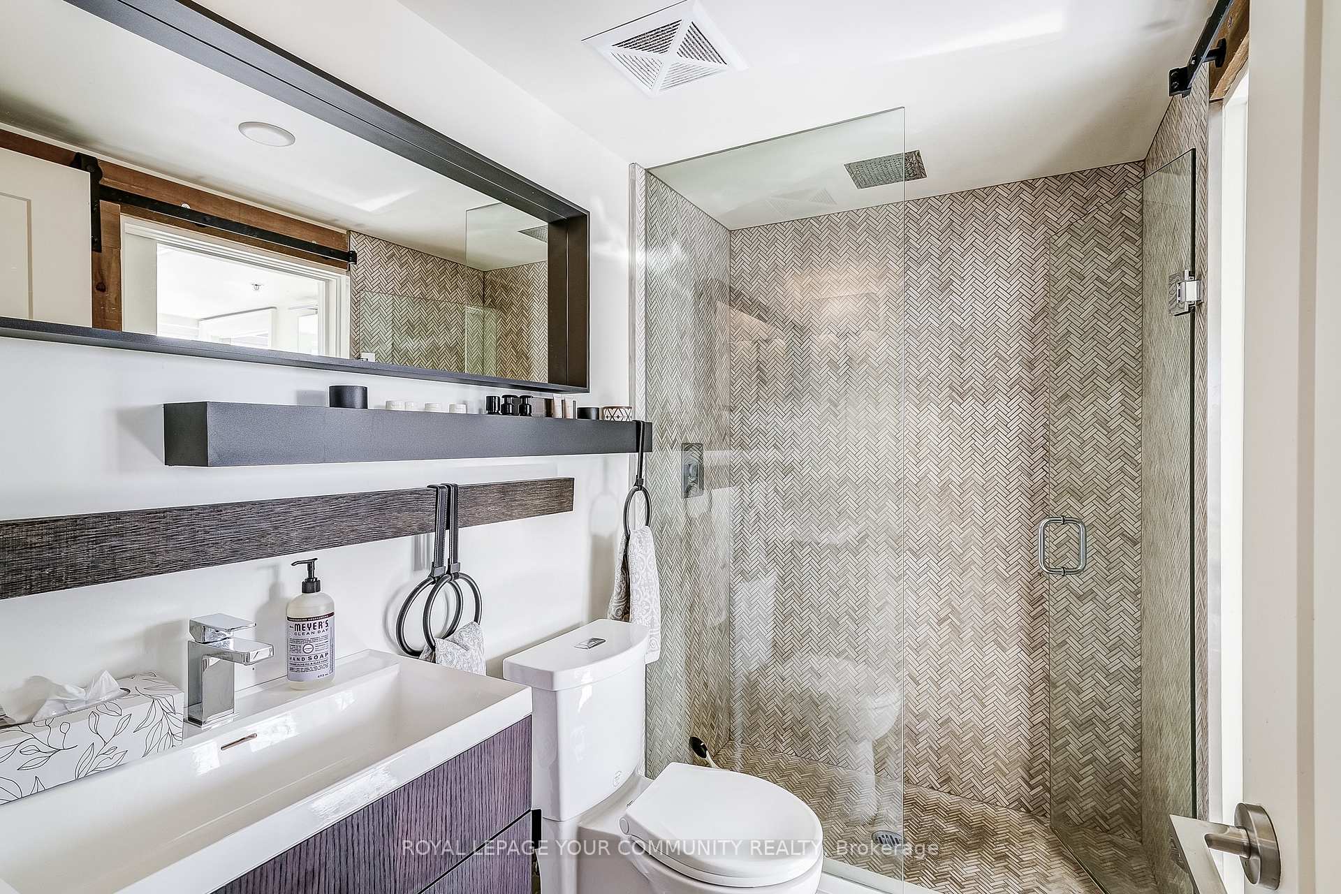 Photo 27 of Unit 402, 64 Wells Street, Aurora, Aurora Village — HOMEH