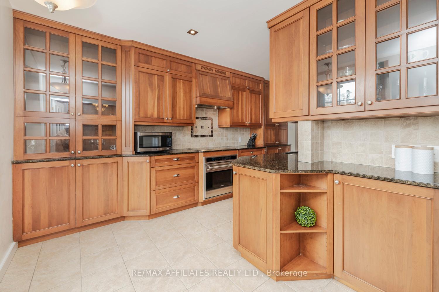 Photo 12 of Unit 5, 45 Mill Street, Carleton Place — HOMEH