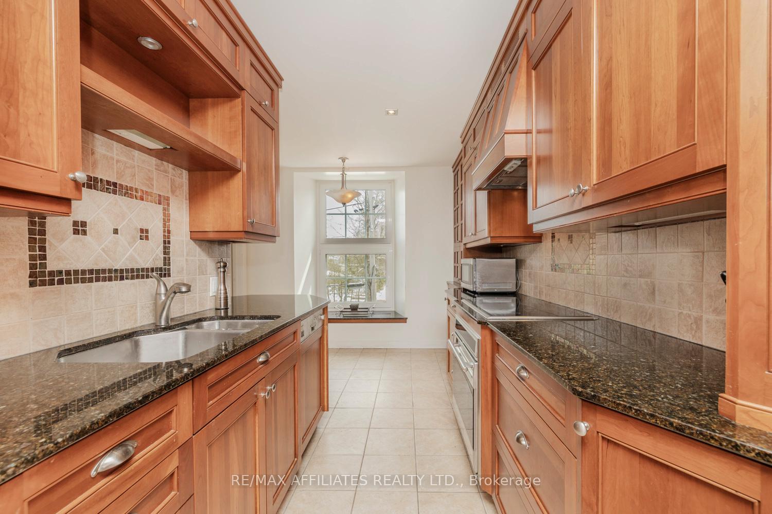 Photo 13 of Unit 5, 45 Mill Street, Carleton Place — HOMEH