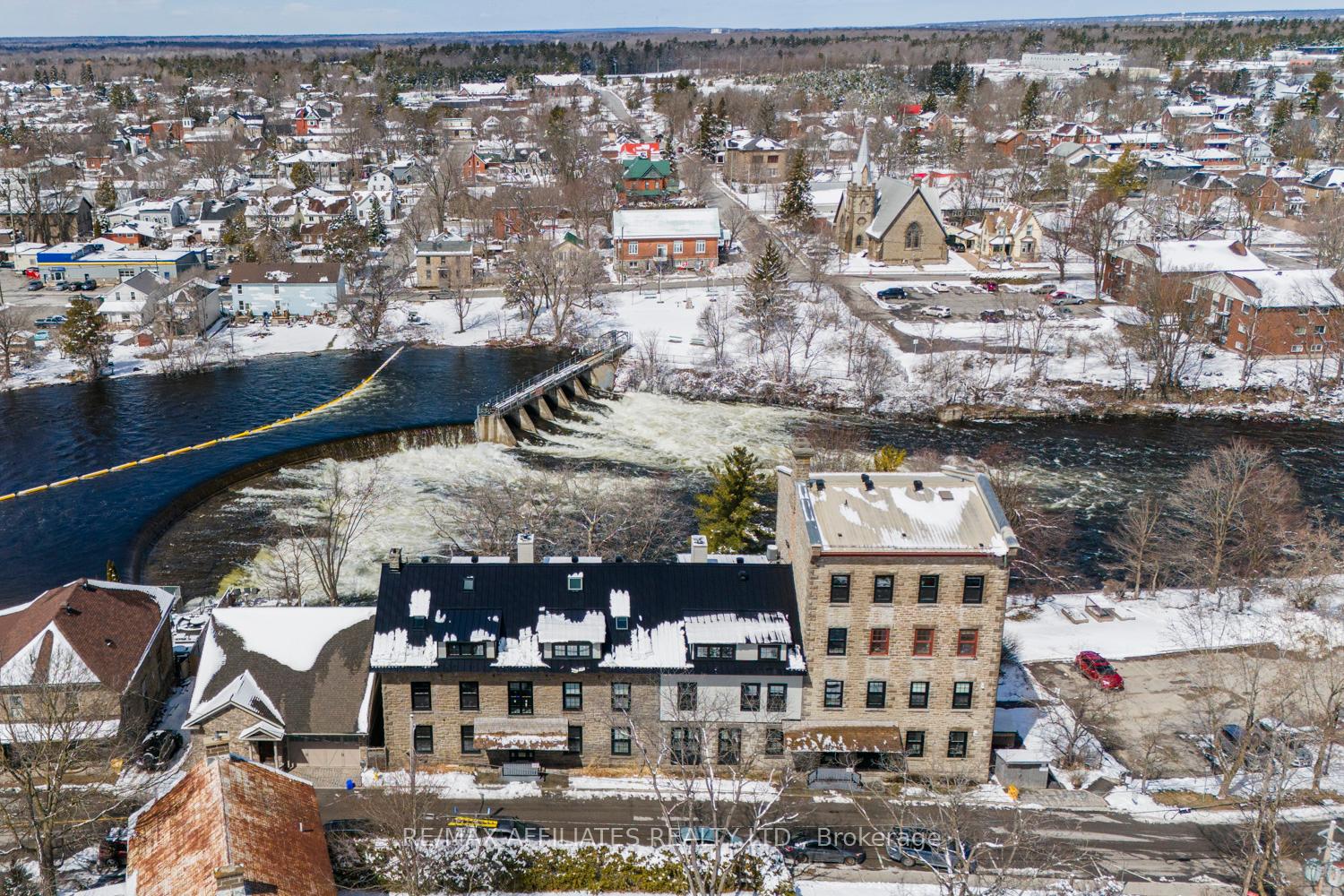 Photo 46 of Unit 5, 45 Mill Street, Carleton Place — HOMEH