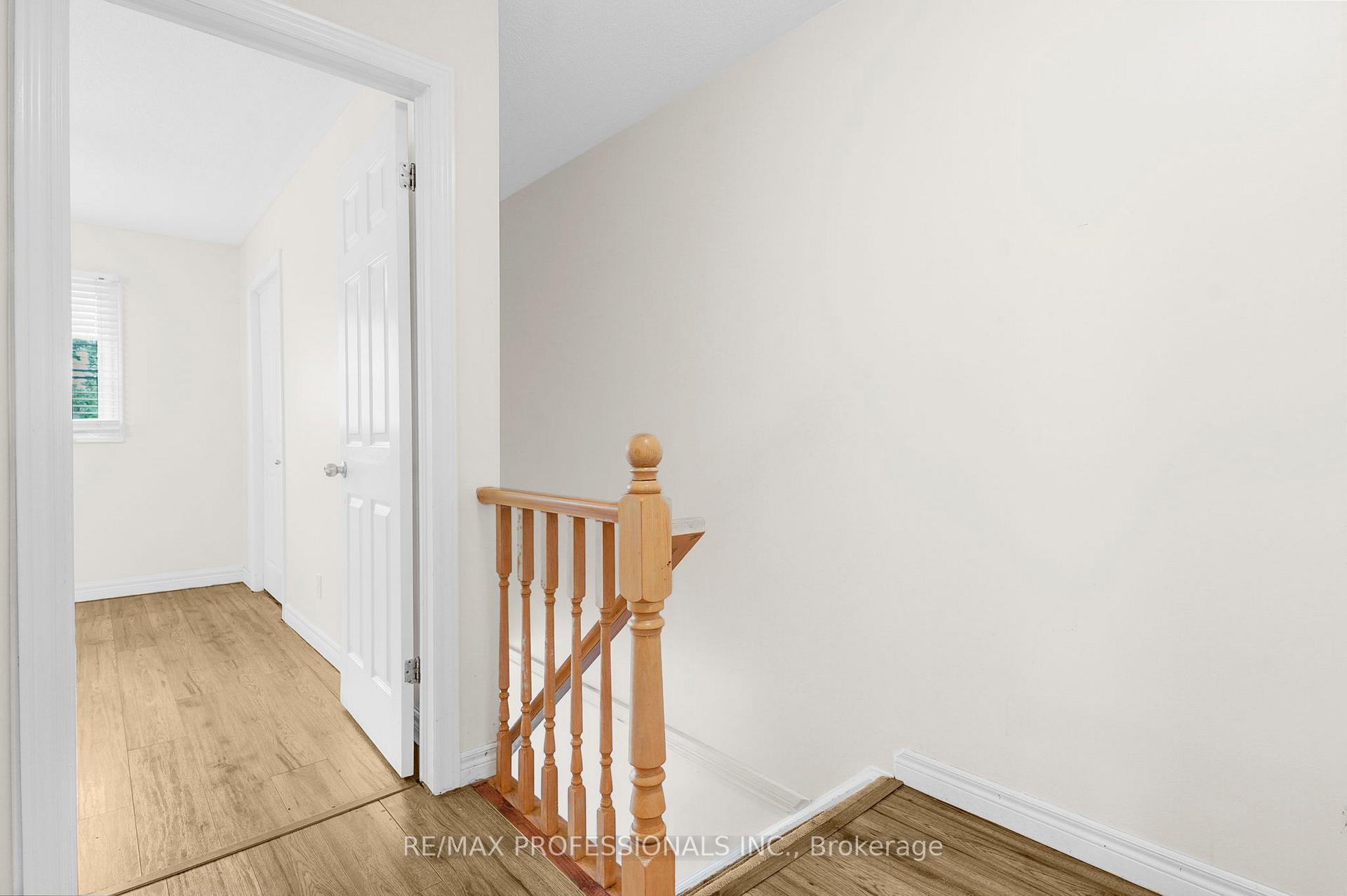 Photo 29 of Unit 17, 384 Limeridge Road E, Hamilton, Bruleville — HOMEH