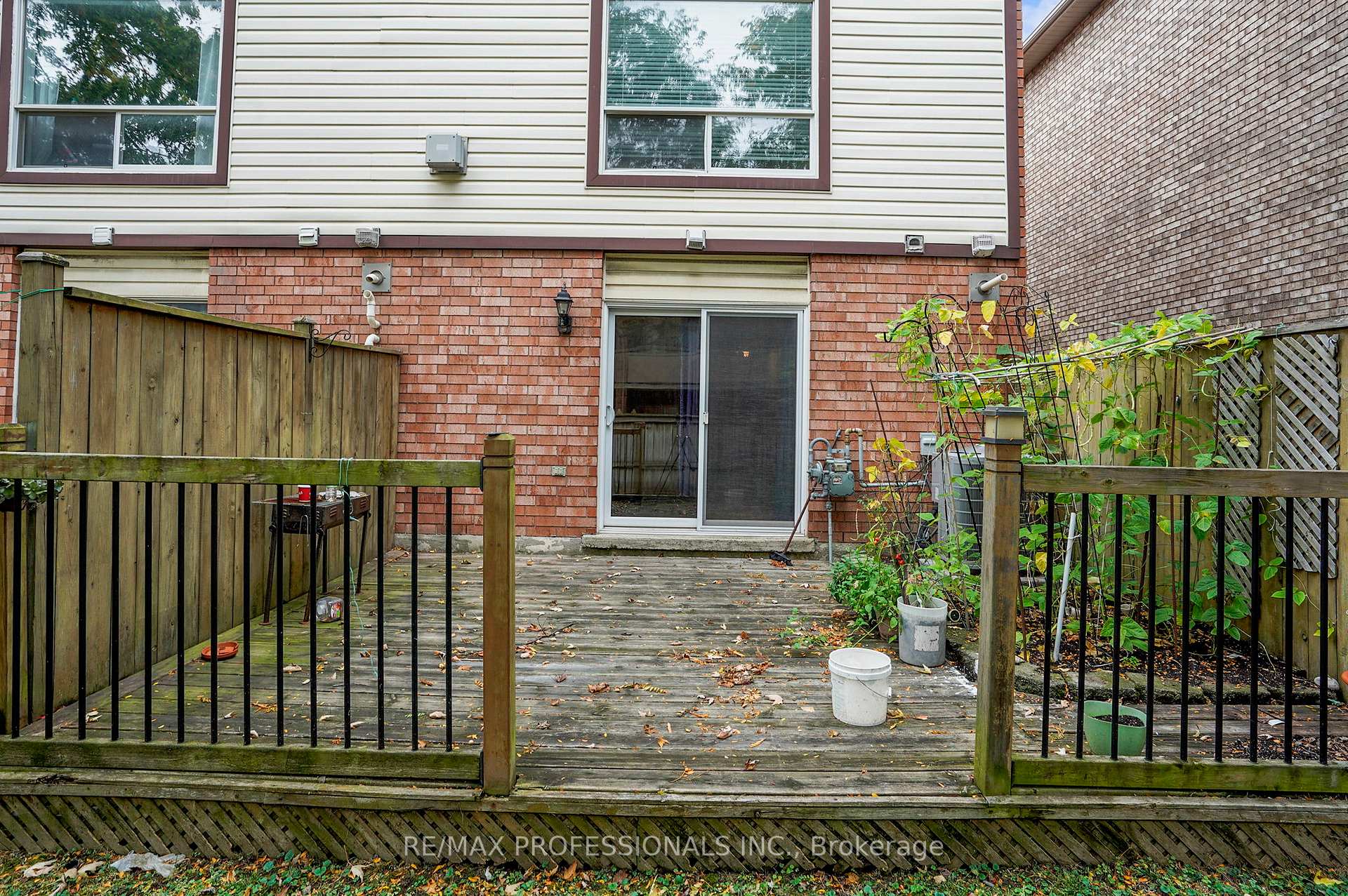 Photo 34 of Unit 17, 384 Limeridge Road E, Hamilton, Bruleville — HOMEH