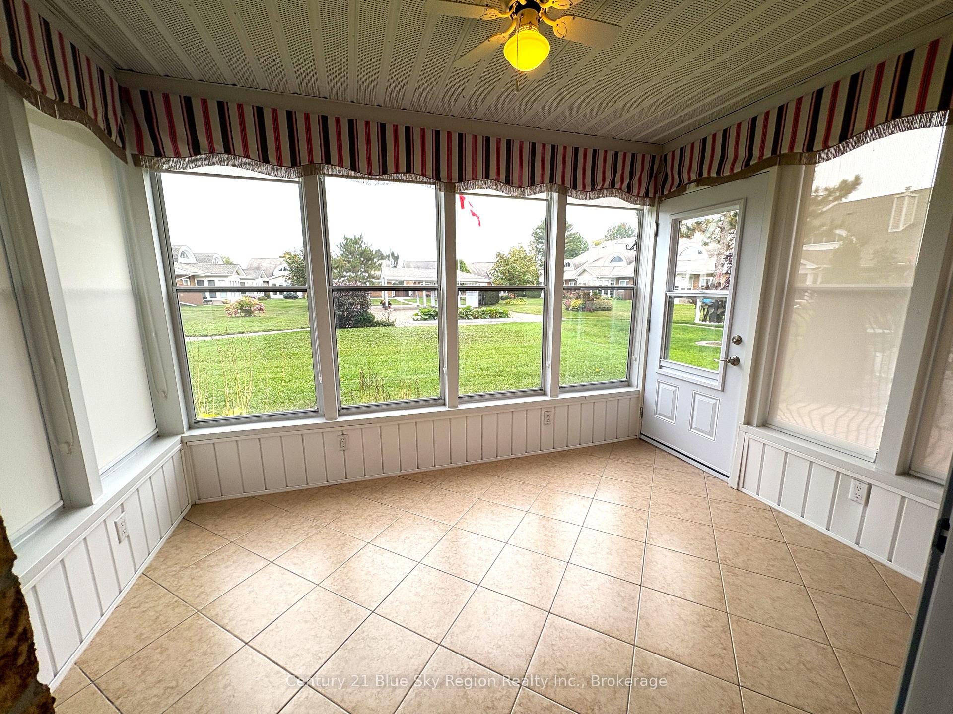 Photo 20 of Unit 4, 713 Coursol Road, West Nipissing, Sturgeon Falls — HOMEH