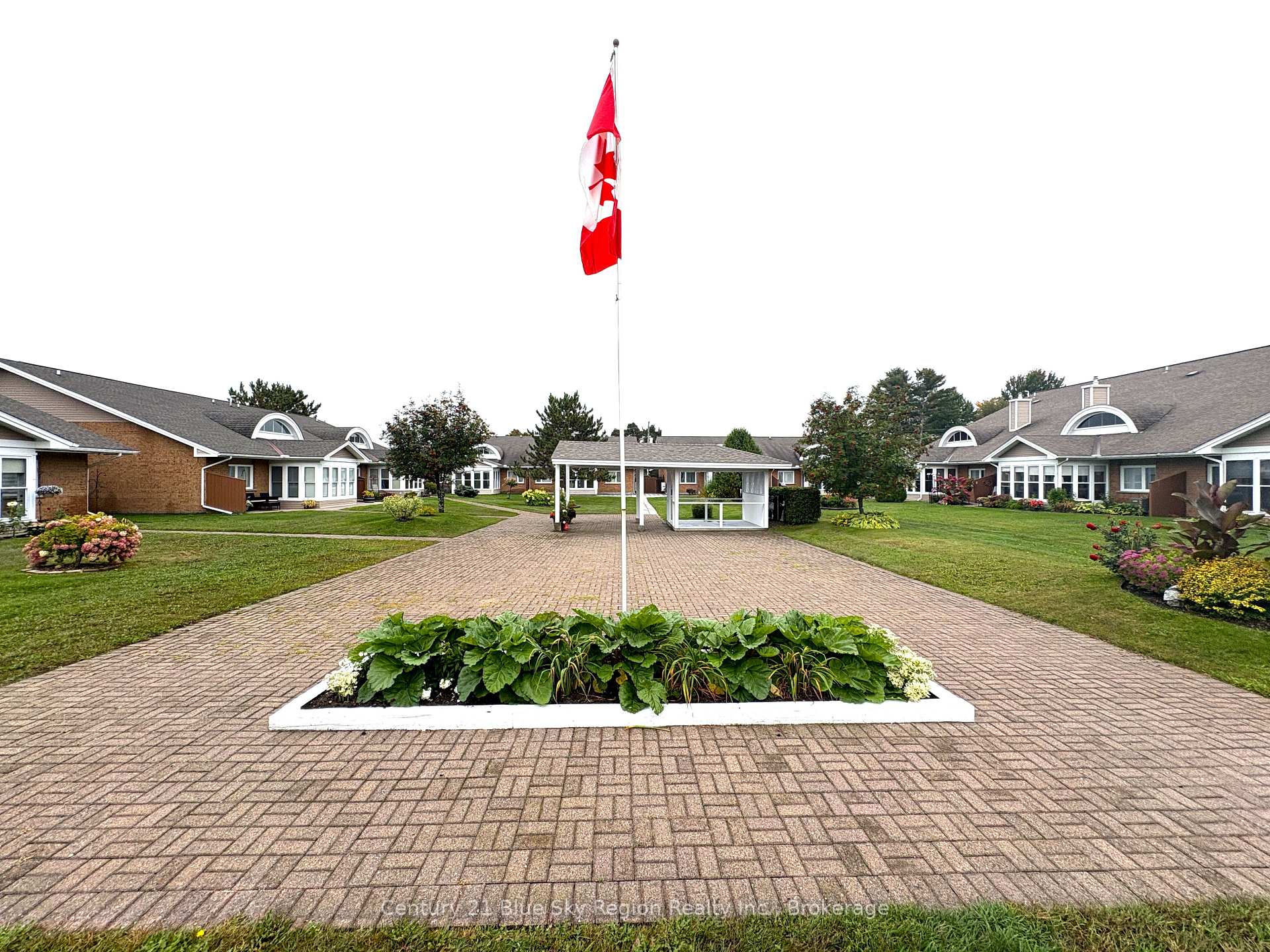 Photo 26 of Unit 4, 713 Coursol Road, West Nipissing, Sturgeon Falls — HOMEH