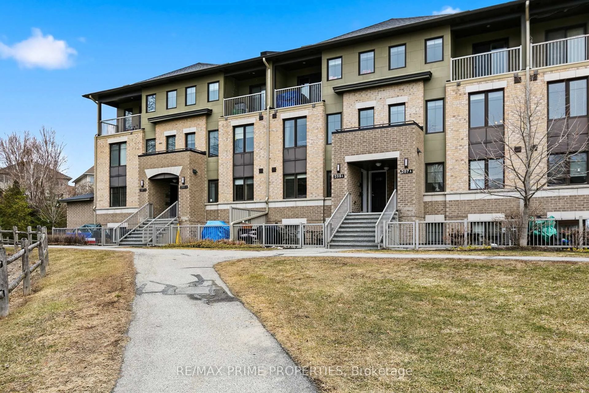 Photo 1 of Unit B, 287 Titanium Private, Ottawa, Convent Glen North — HOMEH