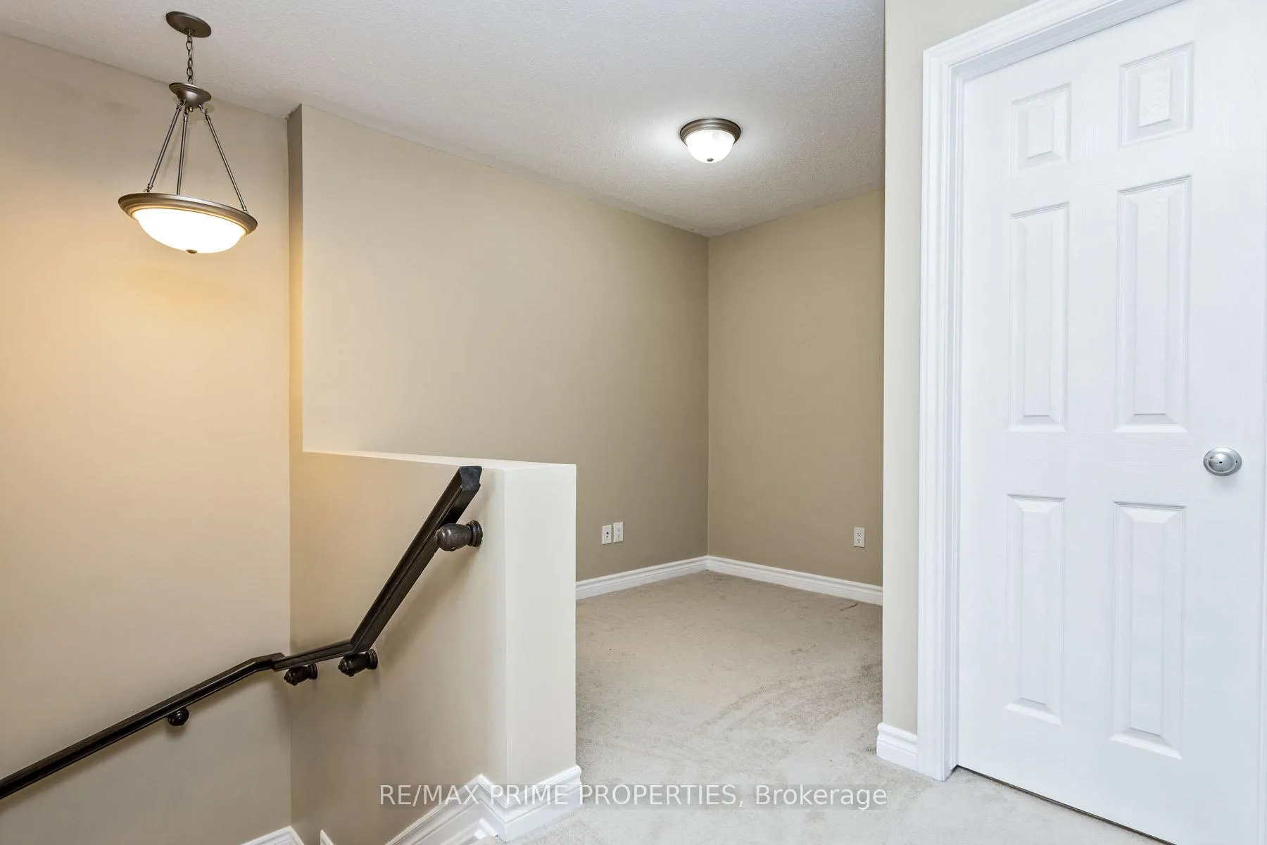 Photo 11 of Unit B, 287 Titanium Private, Ottawa, Convent Glen North — HOMEH