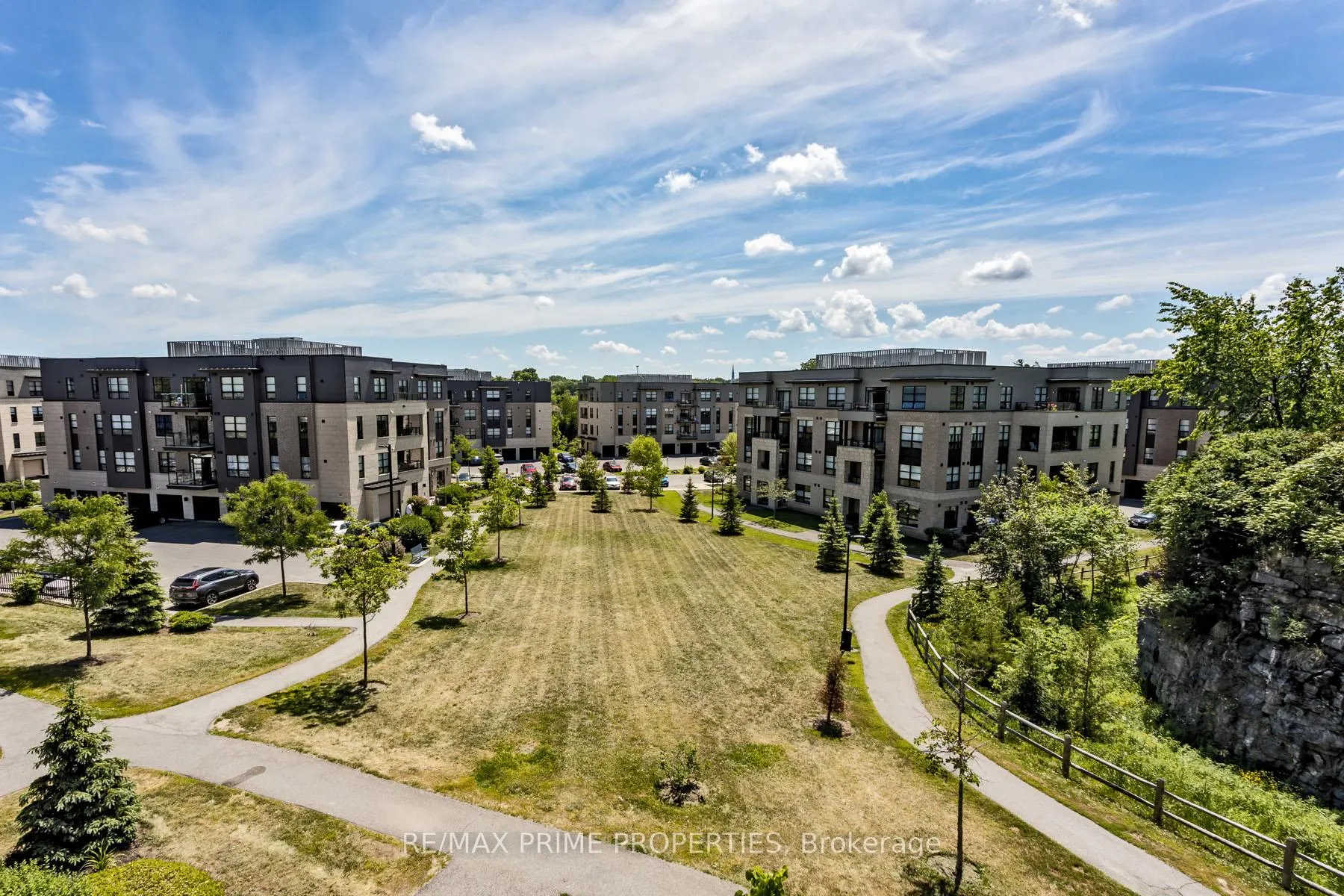 Photo 26 of Unit B, 287 Titanium Private, Ottawa, Convent Glen North — HOMEH