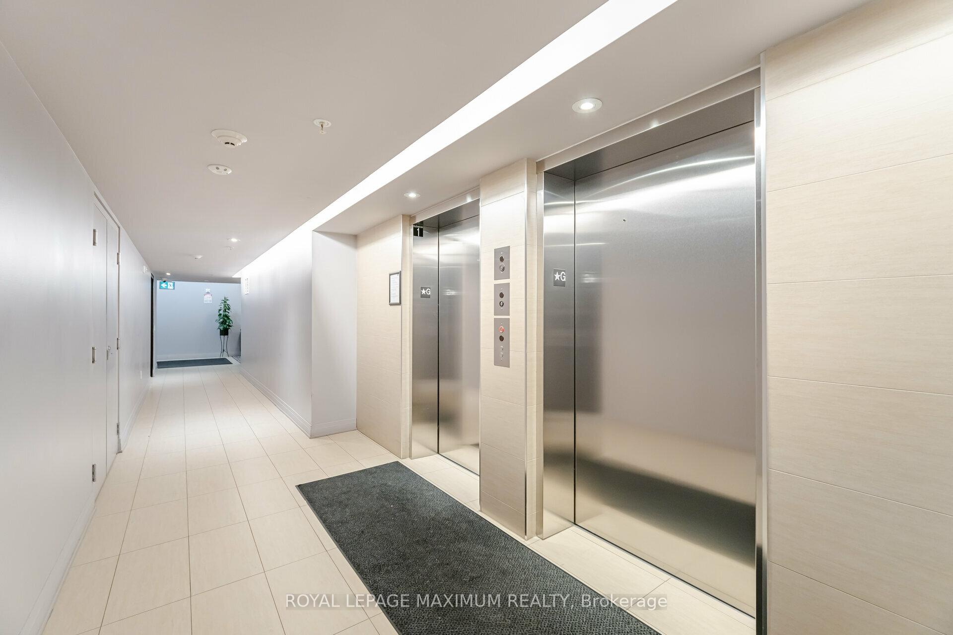 Photo 4 of Unit 308, 408 Browns Line E, Etobicoke, Alderwood — HOMEH