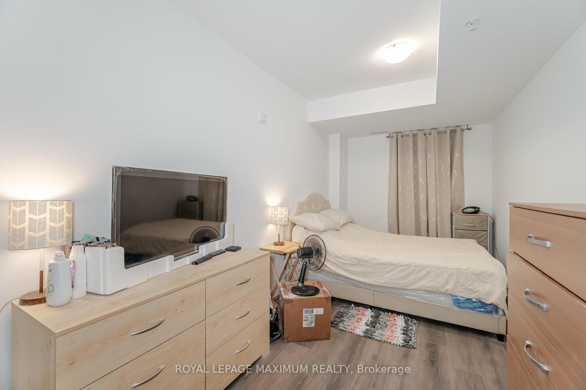 Photo 16 of Unit 308, 408 Browns Line E, Etobicoke, Alderwood — HOMEH