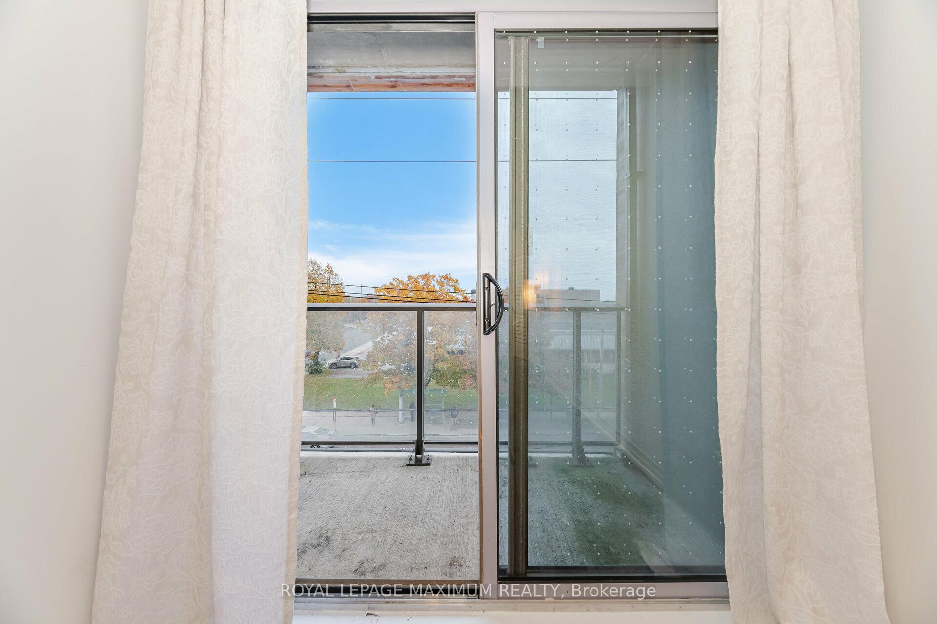 Photo 21 of Unit 308, 408 Browns Line E, Etobicoke, Alderwood — HOMEH