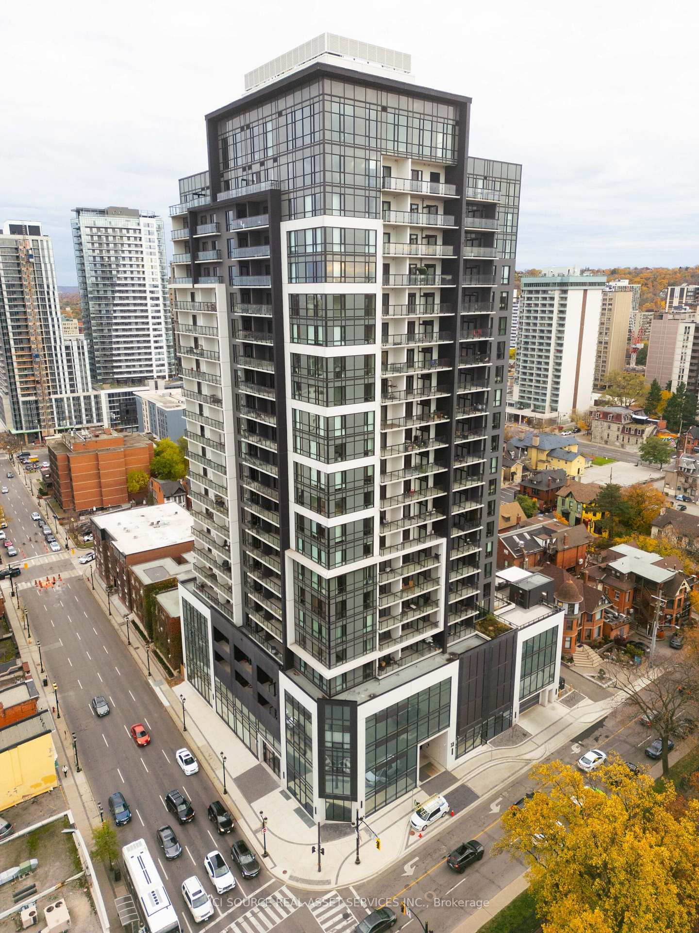 Front of Unit 1105, 15 Queen Street S