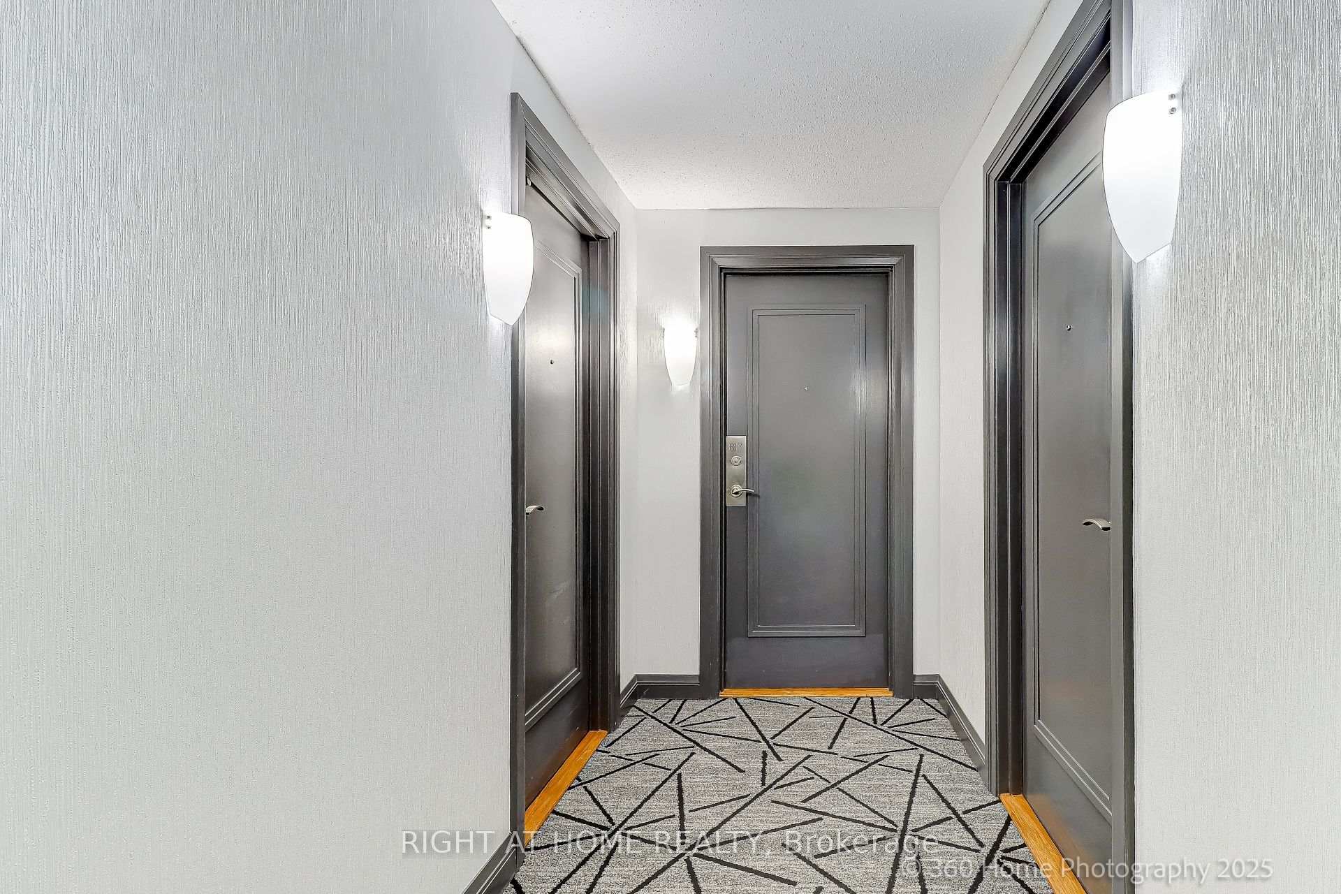 Photo 5 of Unit 817, 1200 The Esplanade N, Pickering, Town Centre — HOMEH