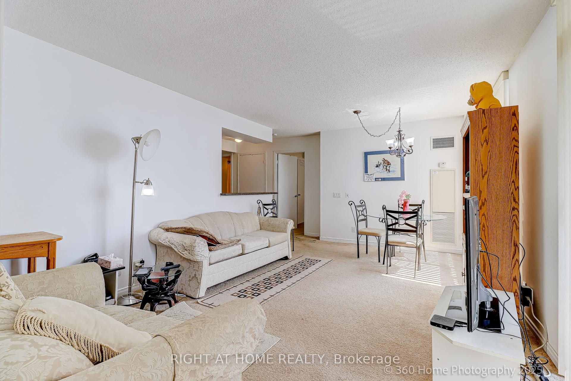 Photo 9 of Unit 817, 1200 The Esplanade N, Pickering, Town Centre — HOMEH