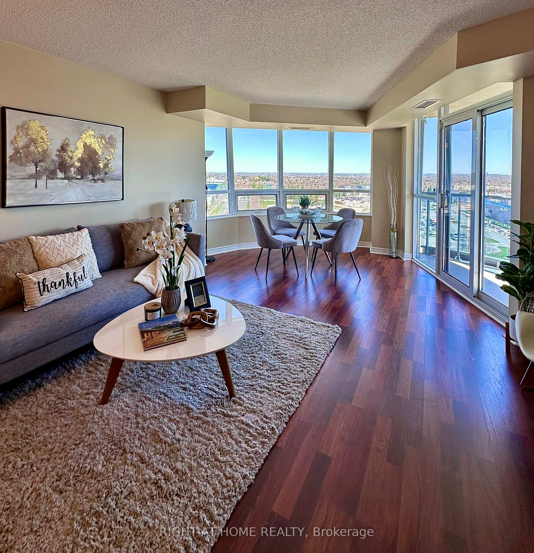 Photo 2 of Unit 1522, 33 Cox Boulevard, Markham, Unionville — HOMEH