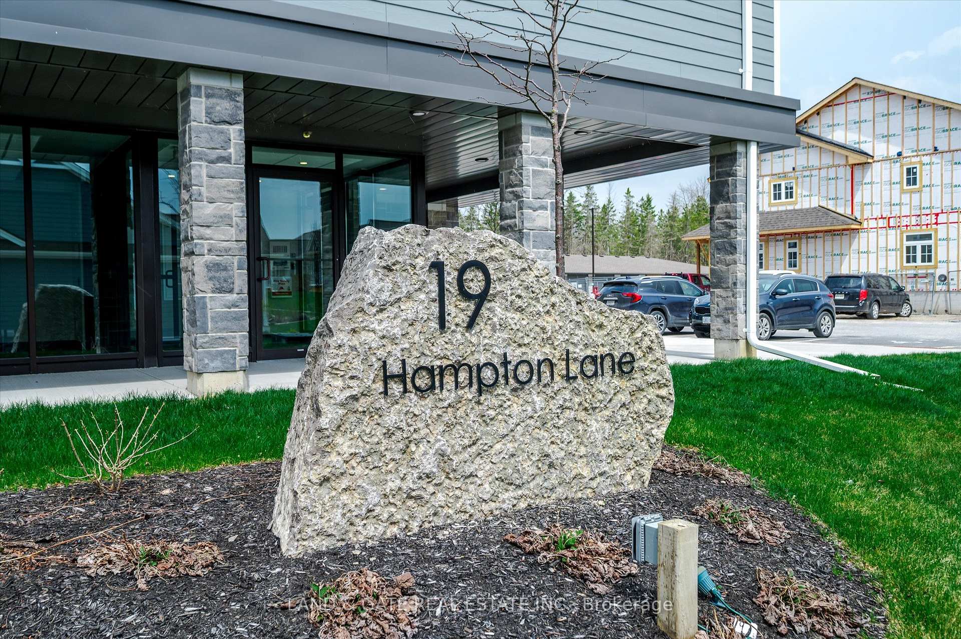 Photo 1 of Unit 207, 19 Hampton Lane, Selwyn — HOMEH
