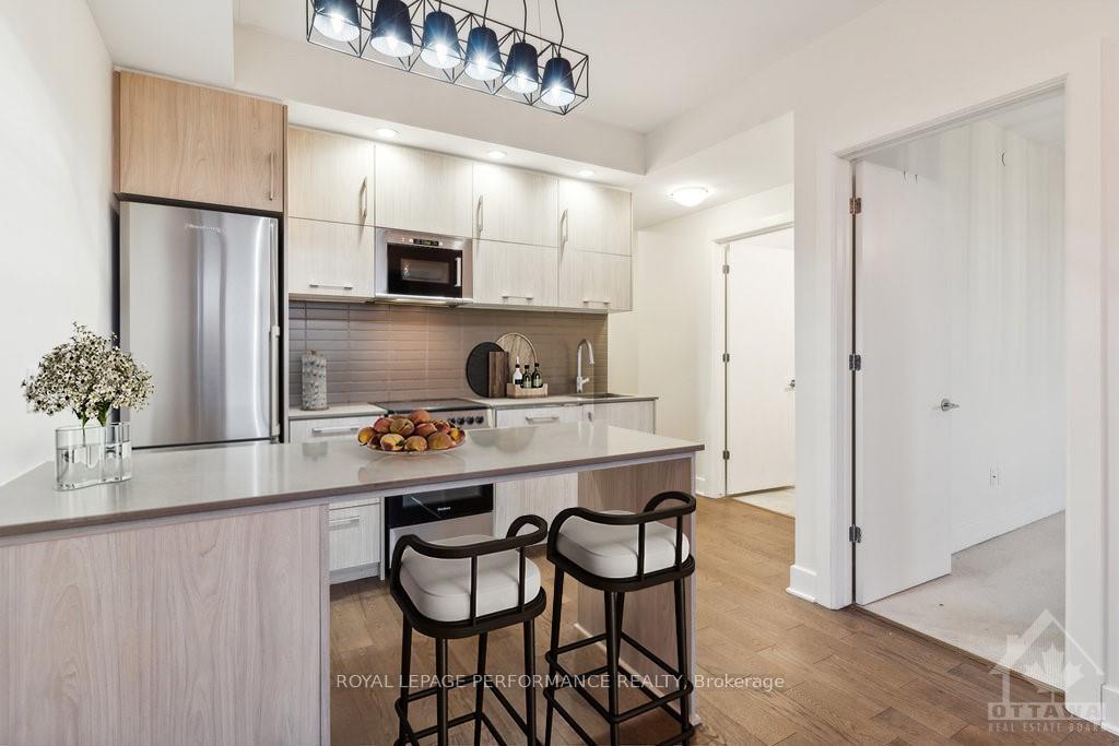 Photo 7 of Unit 813, 255 Bay Street, Ottawa, Ottawa Centre — HOMEH