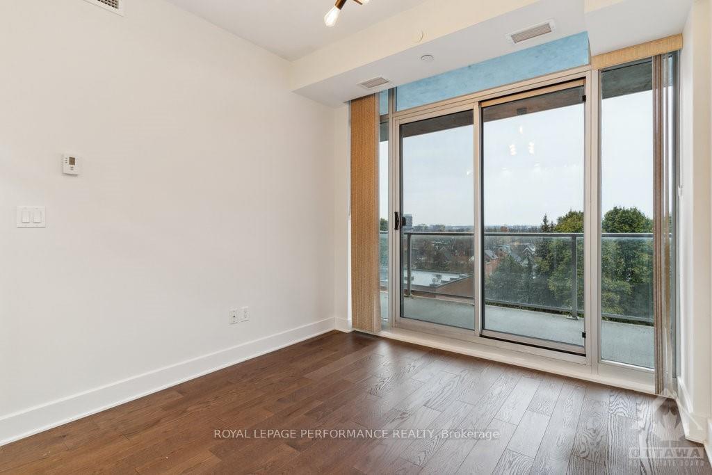 Photo 14 of Unit 813, 255 Bay Street, Ottawa, Ottawa Centre — HOMEH