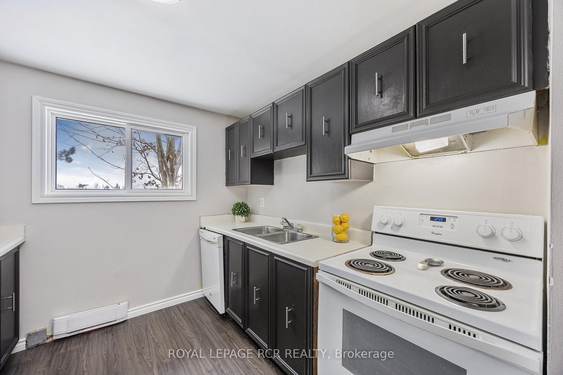 Photo 33 of Unit 57, 34 Loggers Run, Barrie, Ardagh — HOMEH