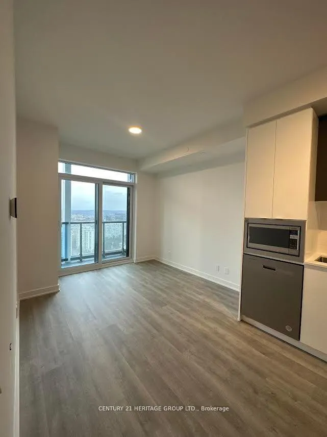Photo 5 of Unit 2706A, 30 Upper Mall Way, Vaughan, Brownridge — HOMEH