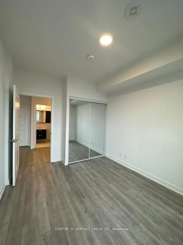 Photo 12 of Unit 2706A, 30 Upper Mall Way, Vaughan, Brownridge — HOMEH