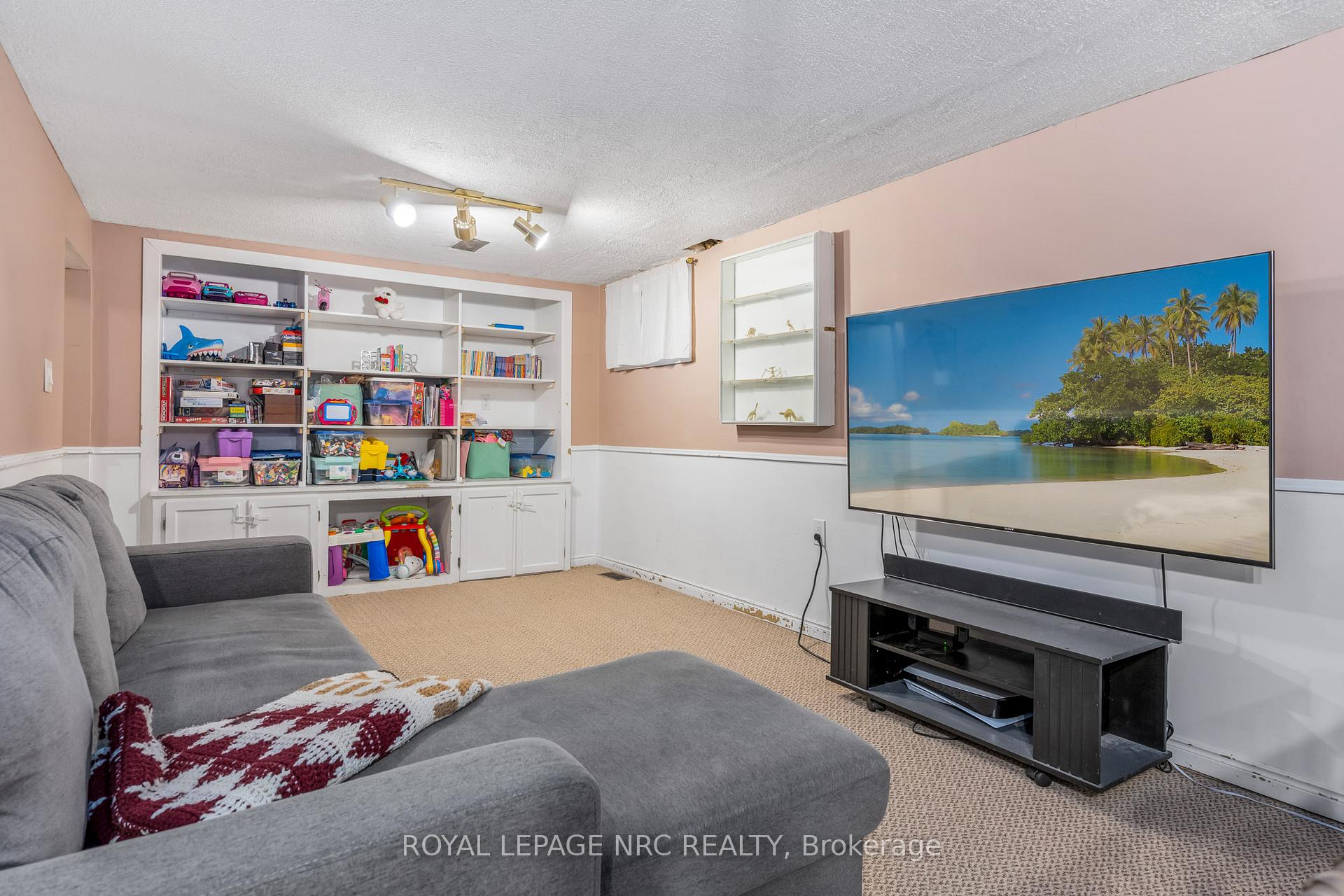 Photo 19 of Unit 89, 151 Gateshead Crescent, Hamilton, Stoney Creek — HOMEH