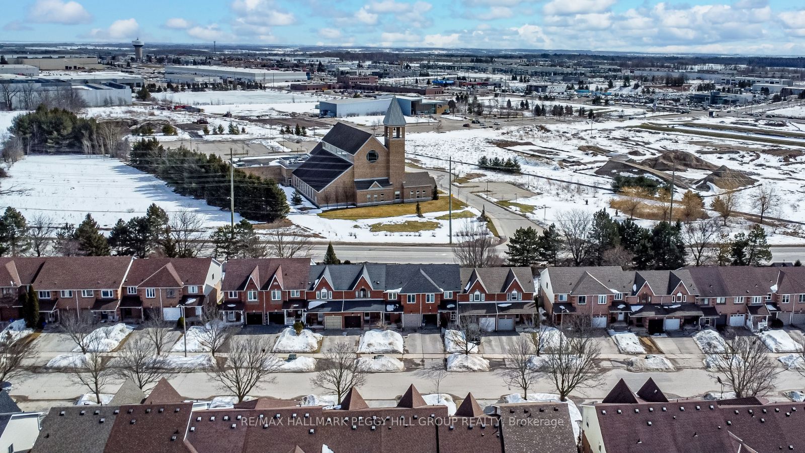 Photo 20 of 43 Brucker Road, Barrie, Holly — HOMEH