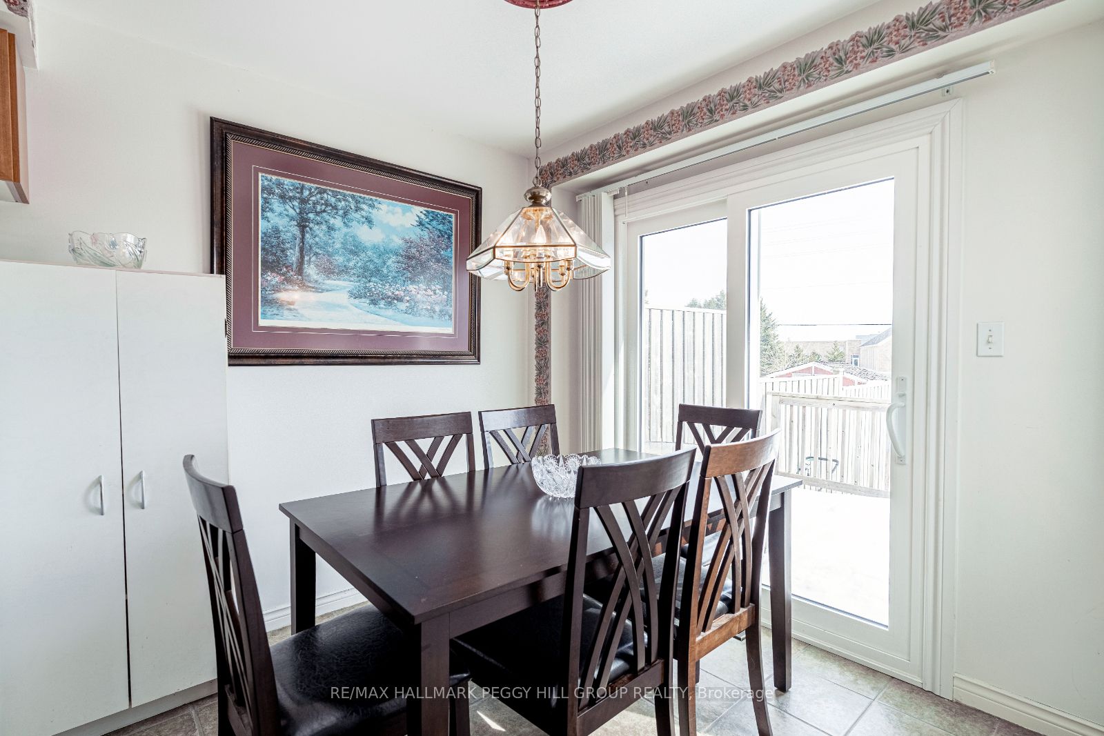 Photo 22 of 43 Brucker Road, Barrie, Holly — HOMEH