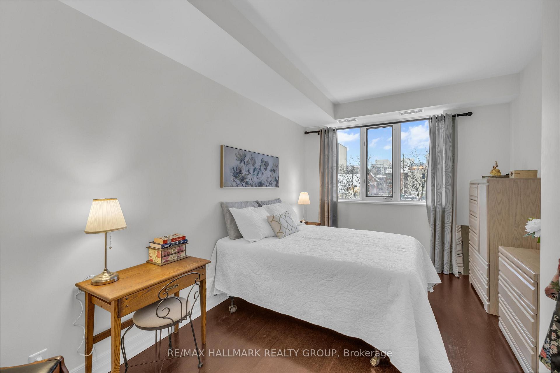 Photo 13 of Unit 210, 320 Mcleod Street, Ottawa, Ottawa Centre — HOMEH