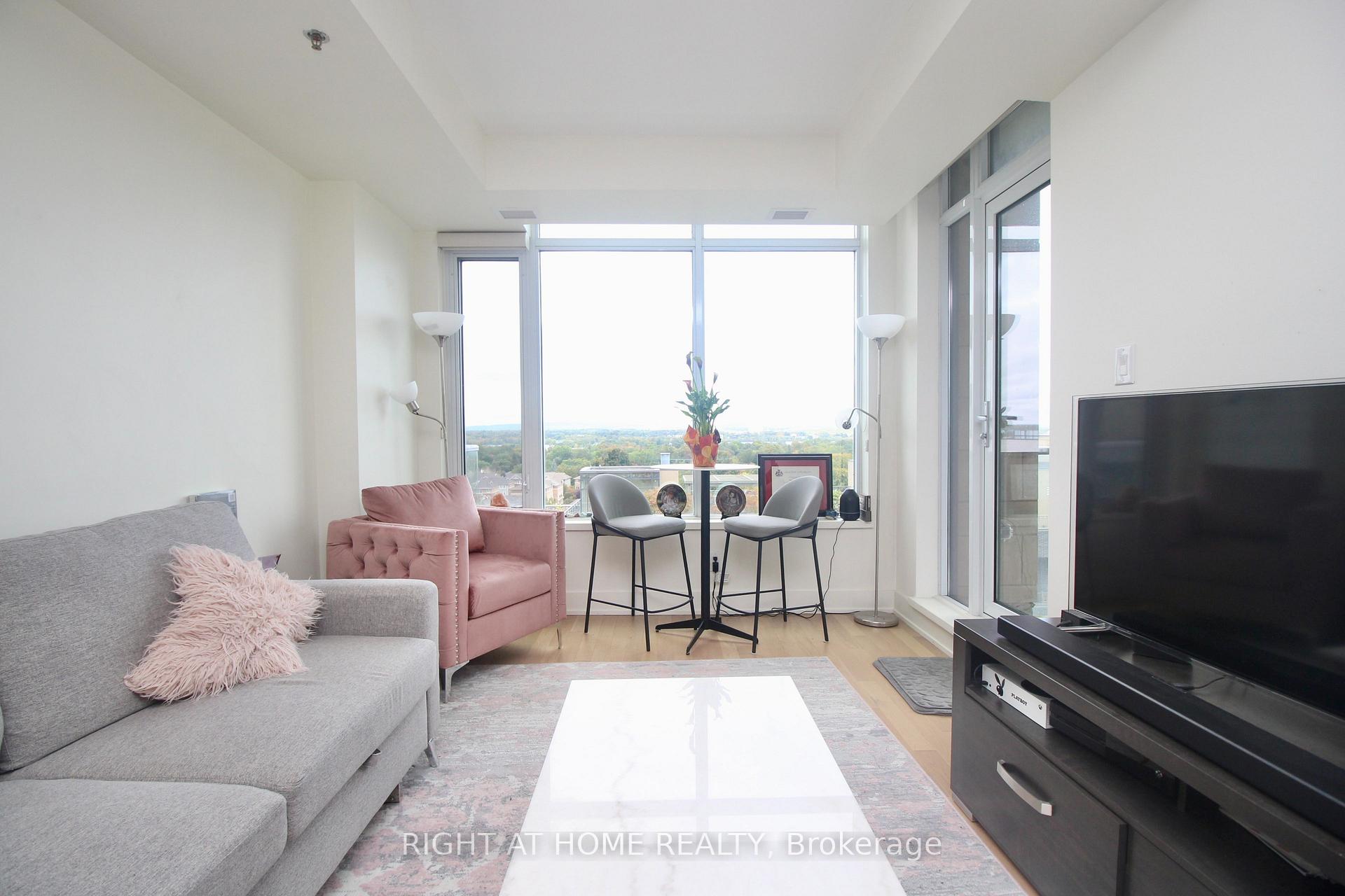 Photo 2 of Unit 808, 108 Richmond Road S, Ottawa, Westboro/Hampton Park — HOMEH