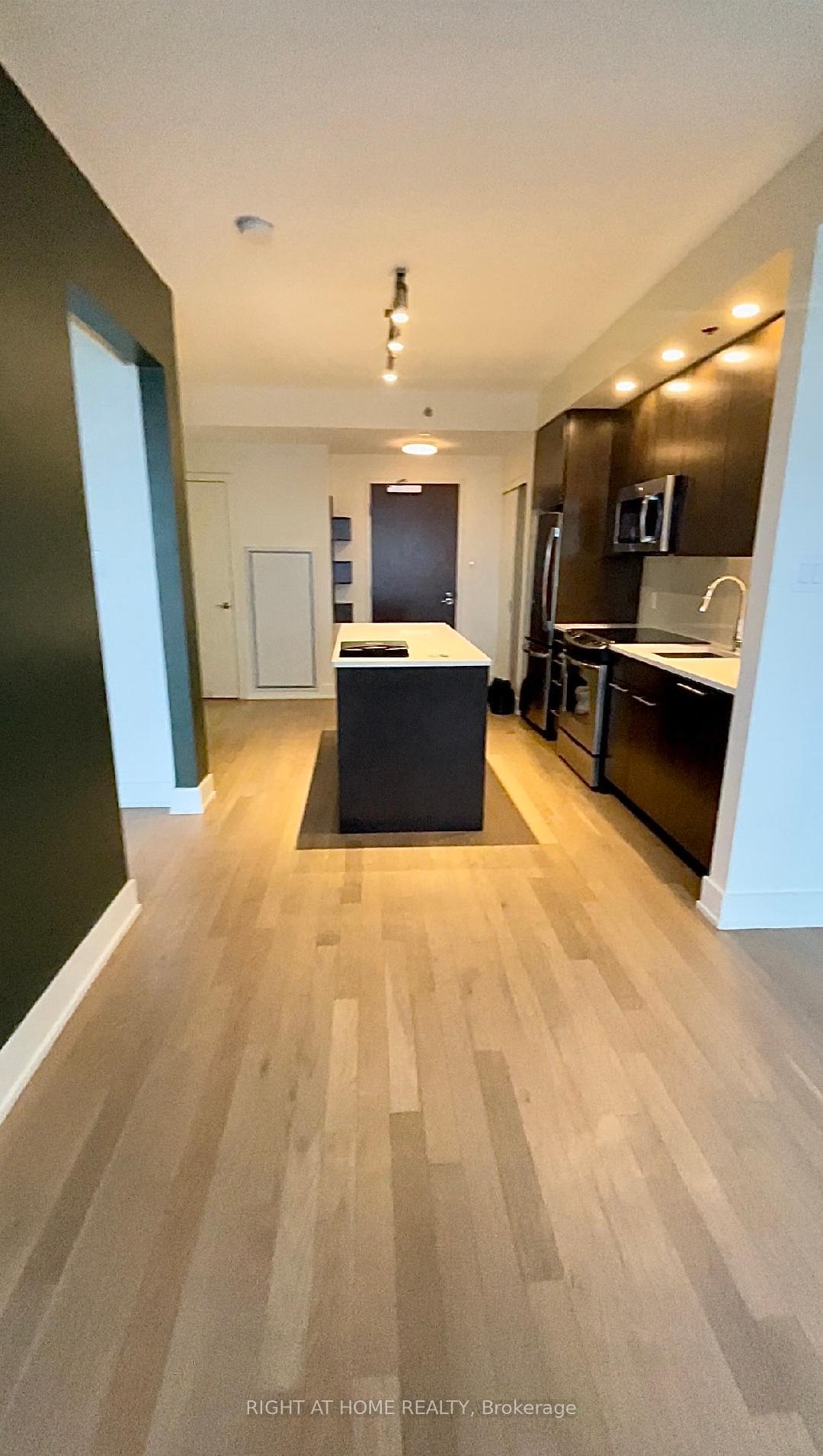 Photo 3 of Unit 808, 108 Richmond Road S, Ottawa, Westboro/Hampton Park — HOMEH
